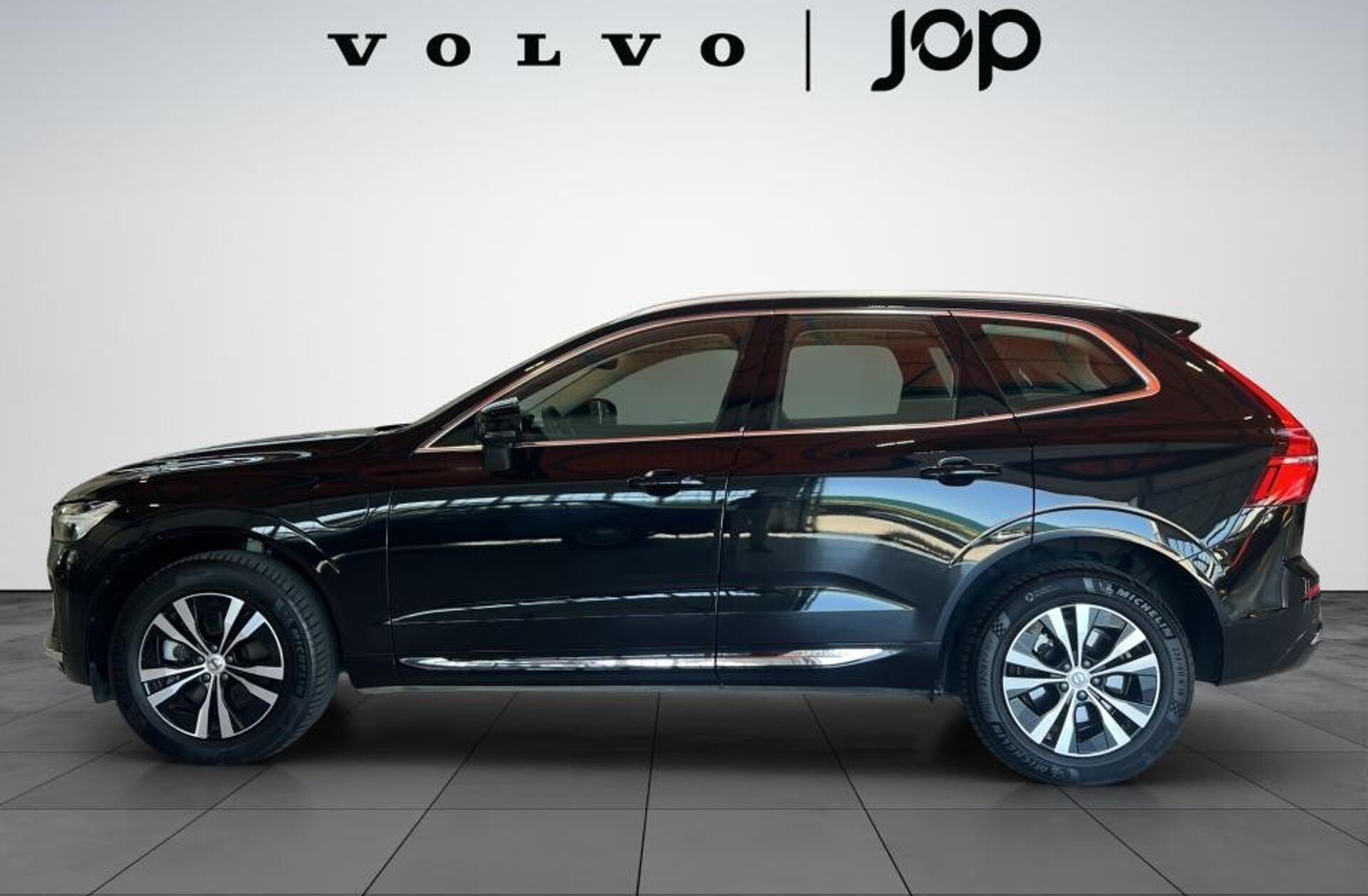 VOLVO XC60 2.0 T6 PHEV Core AWD