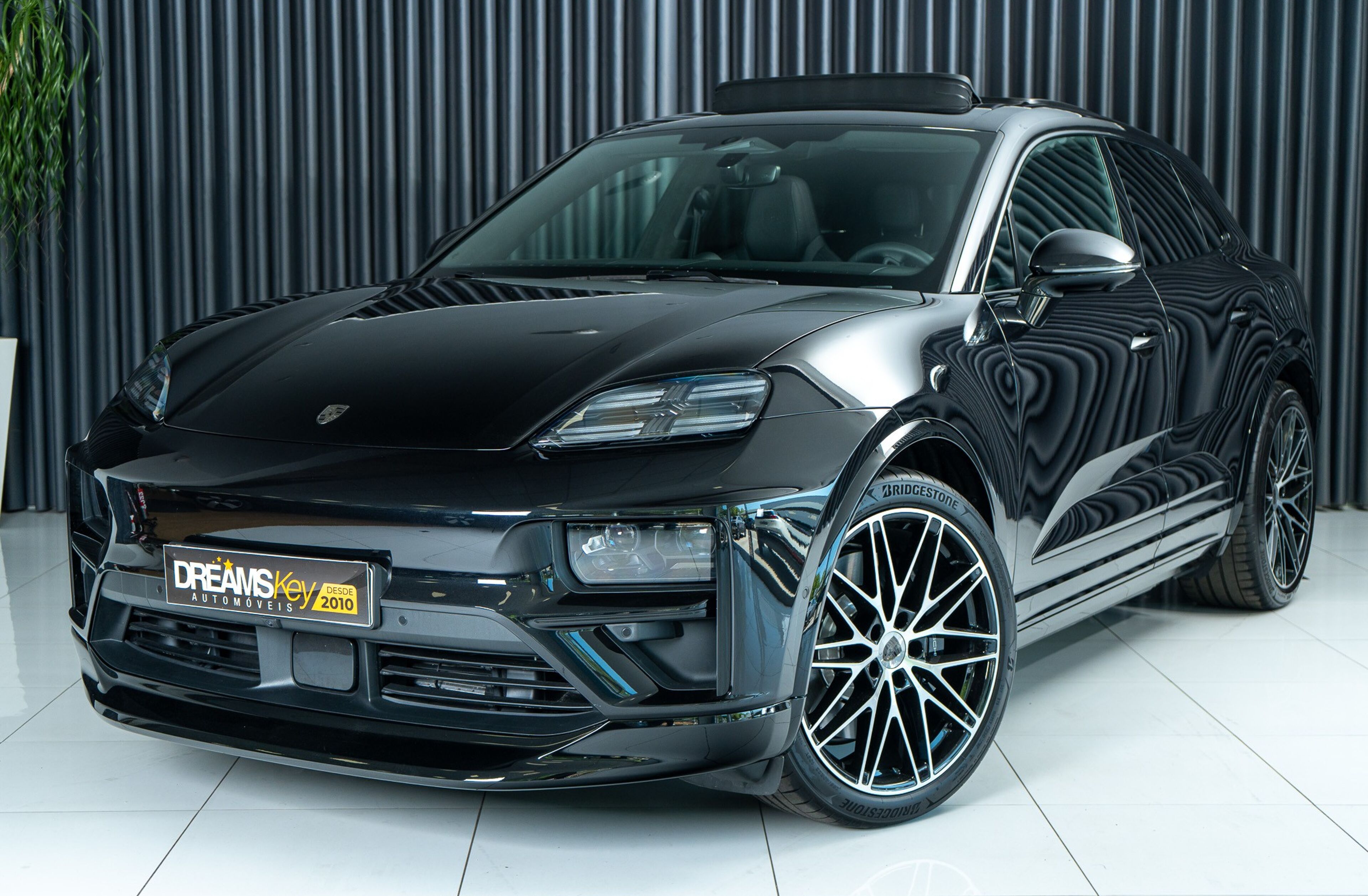 PORSCHE Macan Turbo