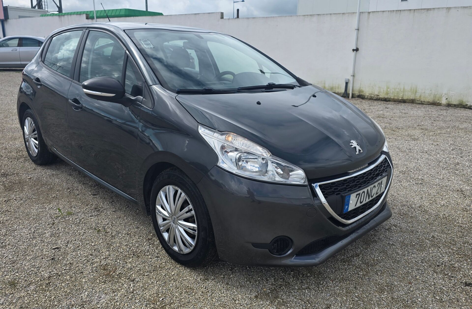 PEUGEOT 208 1.4 HDi Active