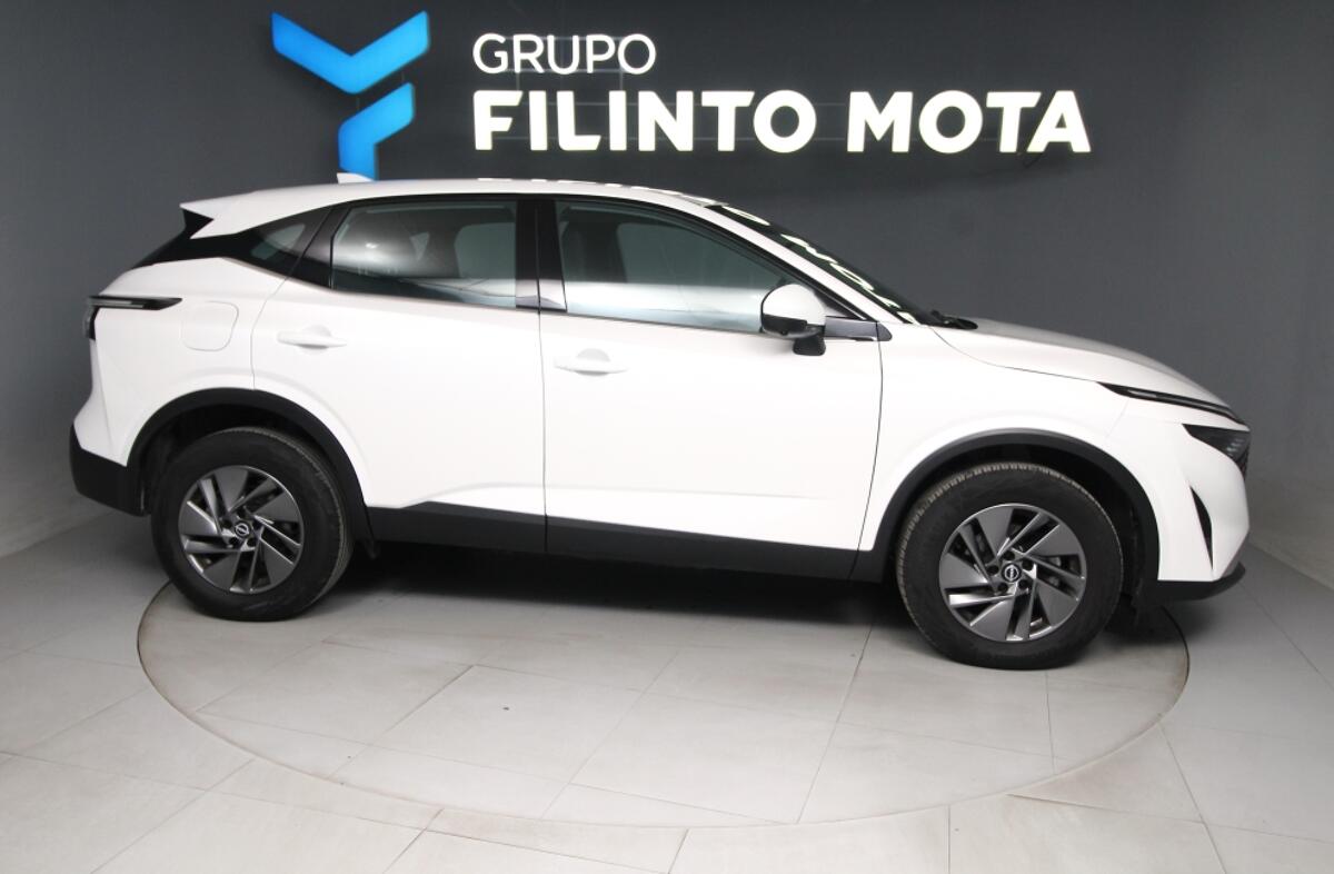 NISSAN Qashqai 1.3 DIG-T Engage Xtronic