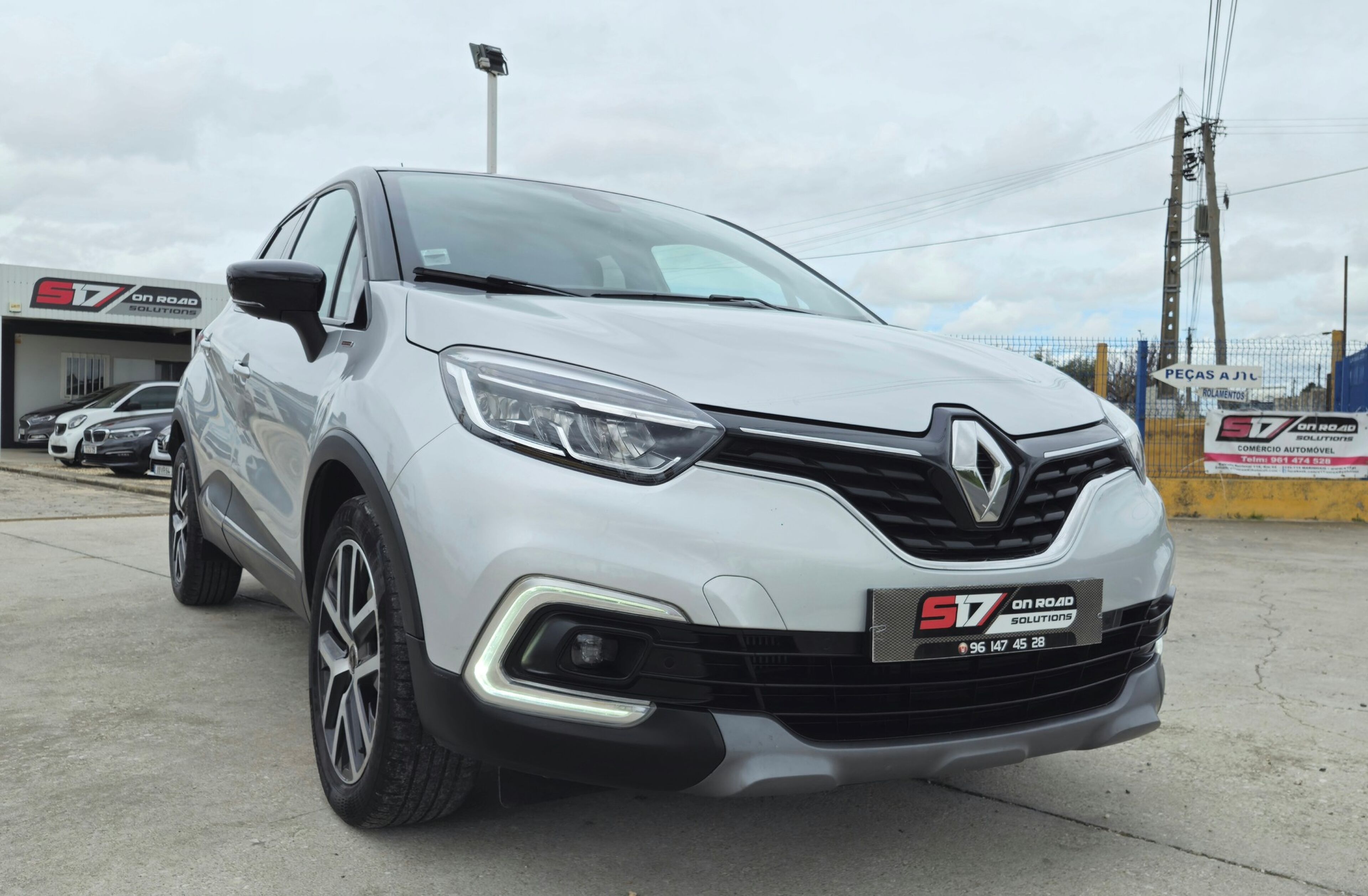 RENAULT Captur 1.3 TCe Red Edition