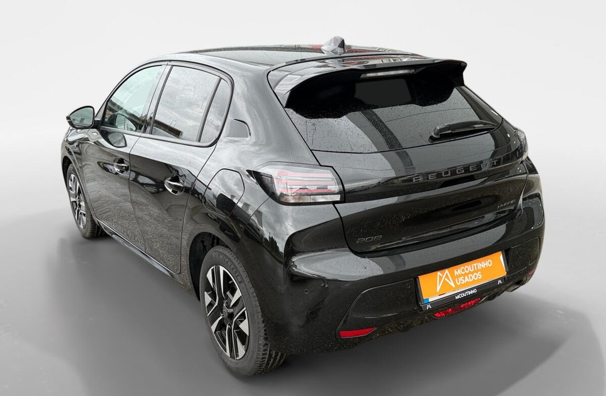 PEUGEOT 208 1.2 Hybrid Allure e-DCS6