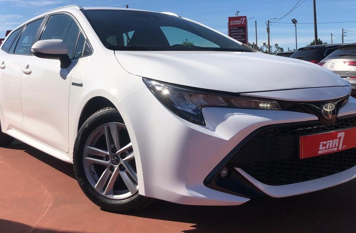 TOYOTA Corolla 1.8 Hybrid Comfort+P.Sport