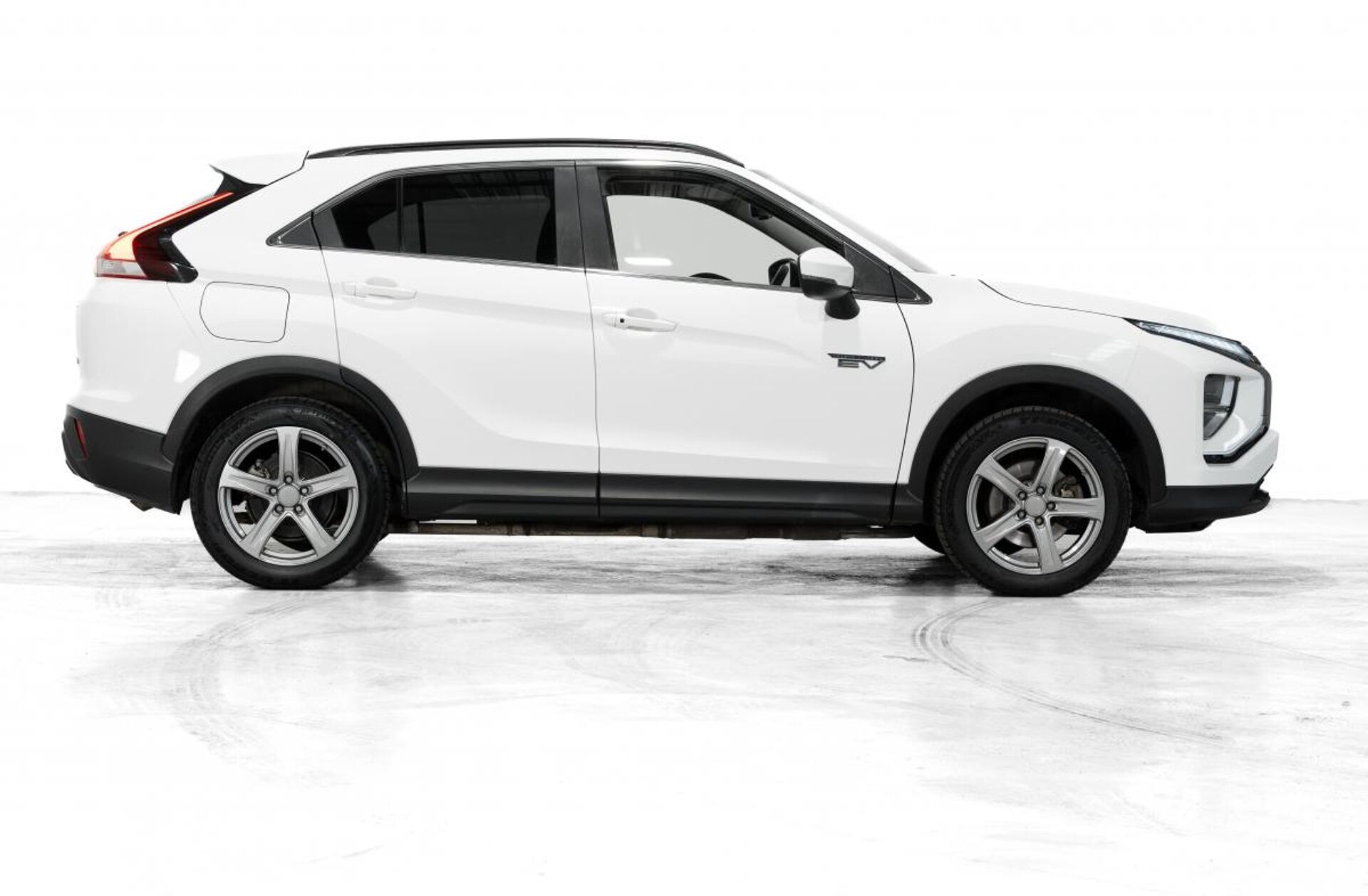 MITSUBISHI Eclipse Cross 2.4 PHEV eMotion