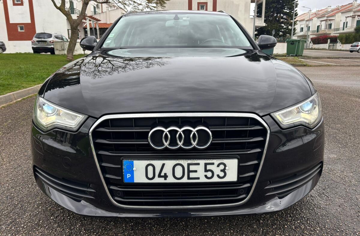 AUDI A6 2.0 TDi S-line Multitronic