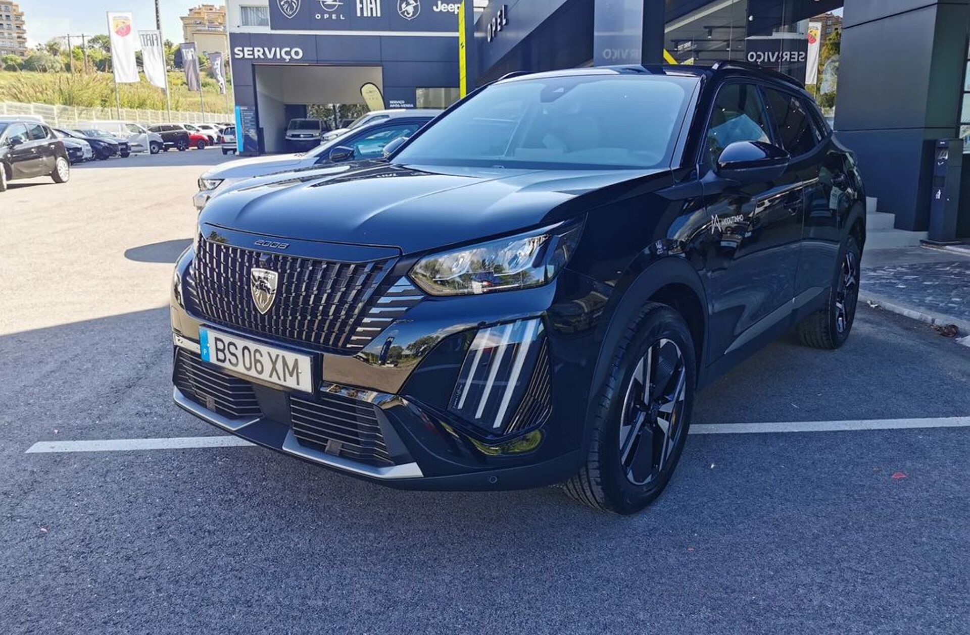 PEUGEOT 2008 1.2 PureTech Allure