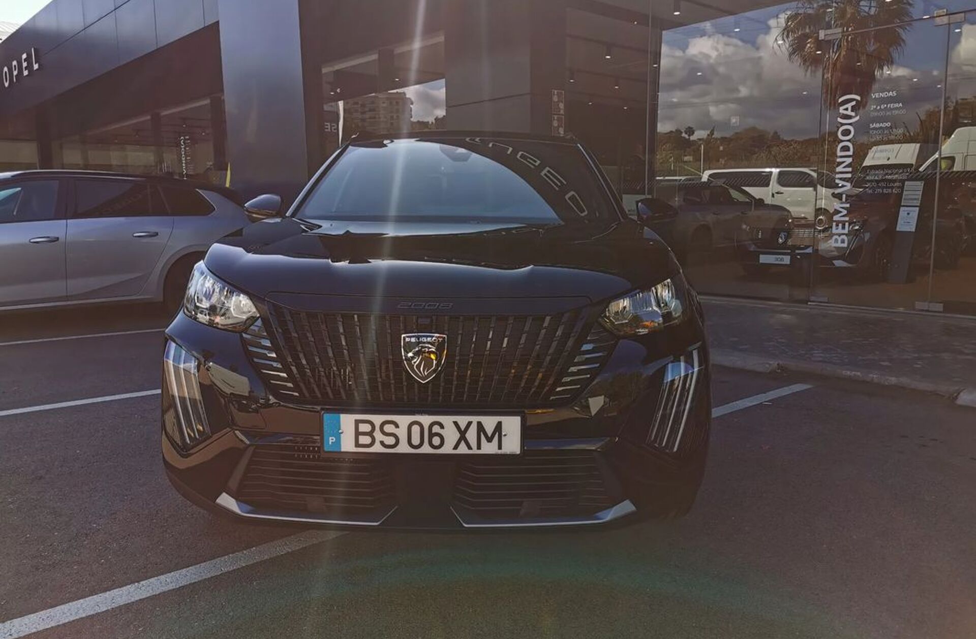 PEUGEOT 2008 1.2 PureTech Allure