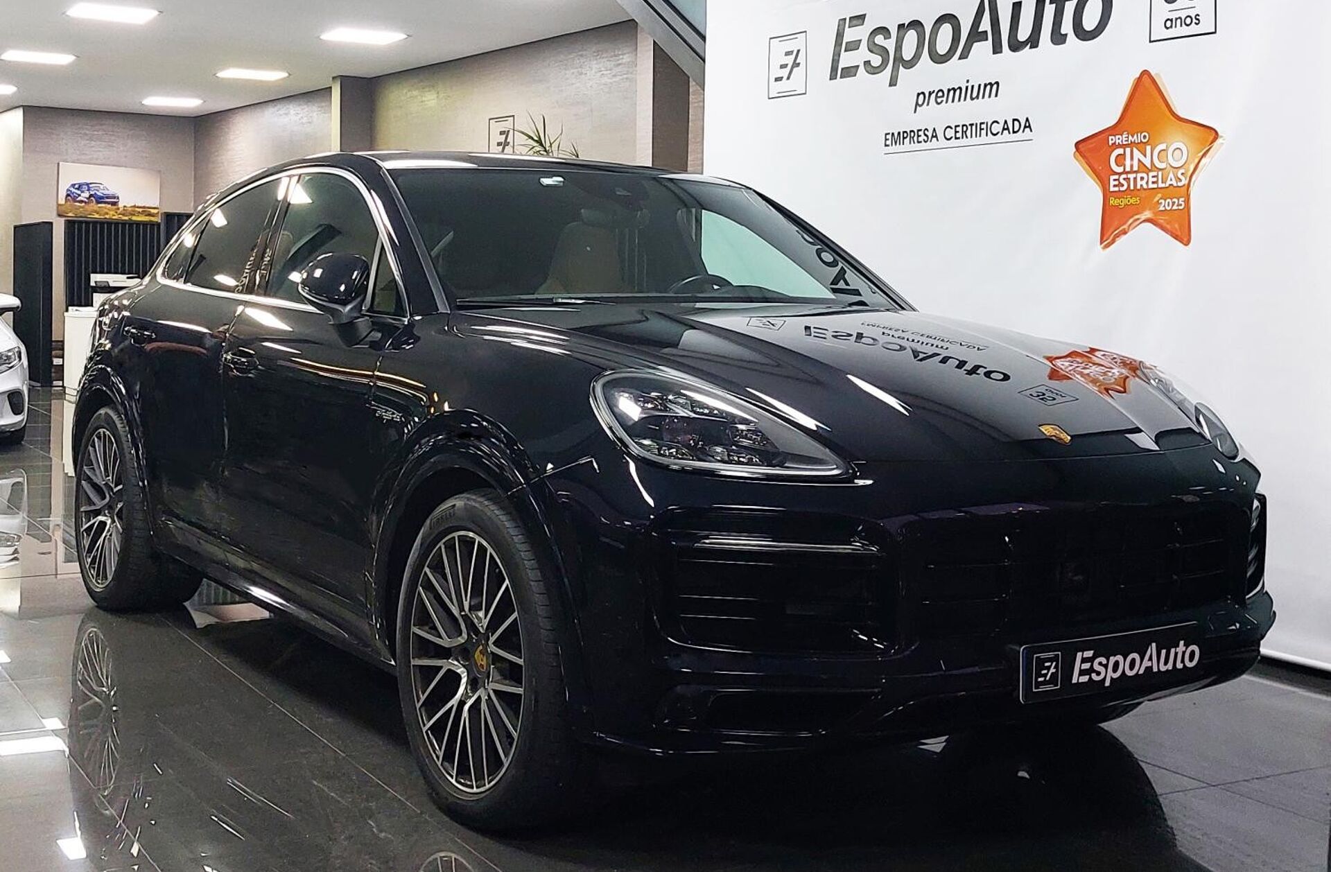 PORSCHE Cayenne E-Hybrid