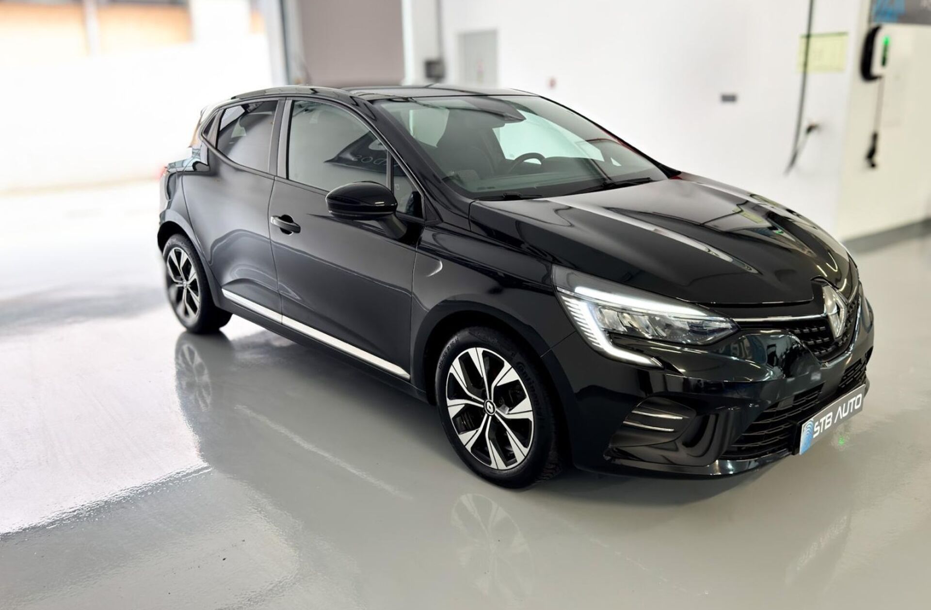 RENAULT Clio 1.0 TCe Evolution