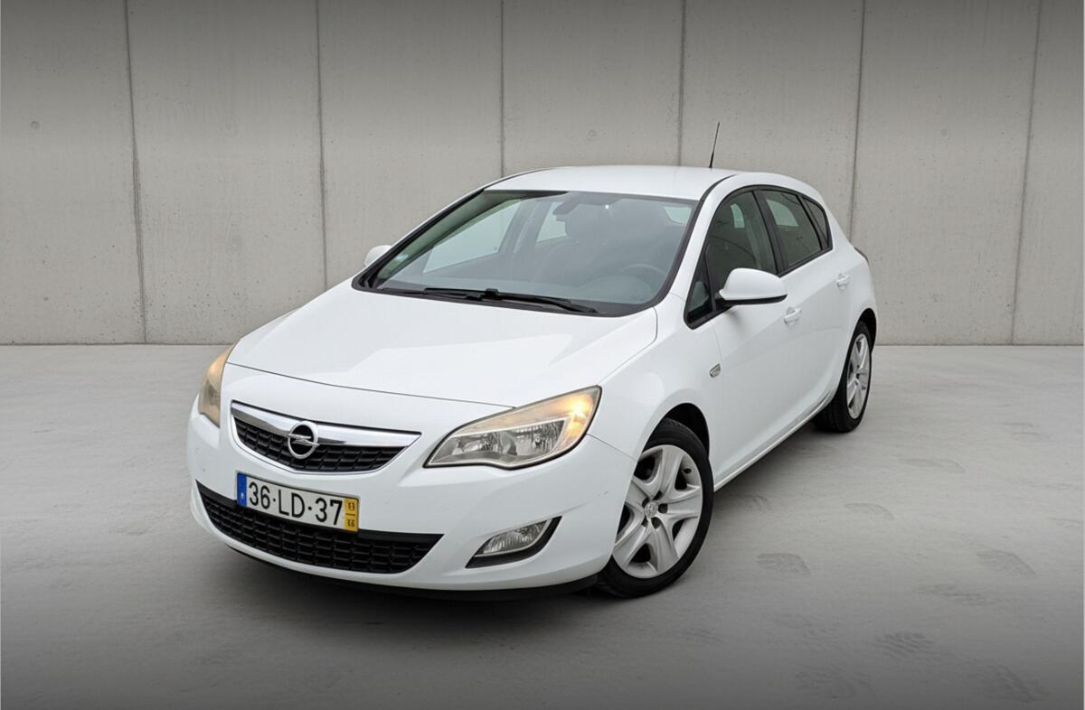 OPEL Astra Sport 1.3 CDTi