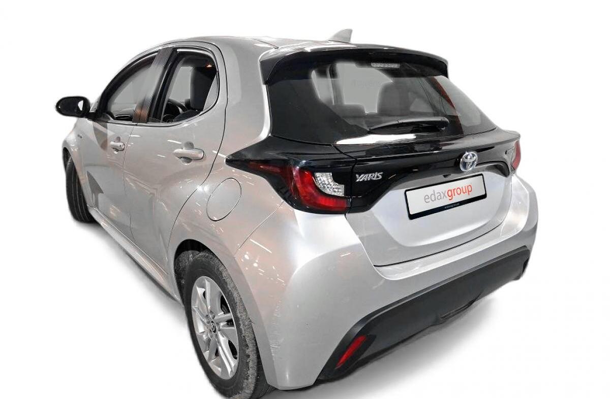 TOYOTA Yaris 1.5 HDF Comfort Plus