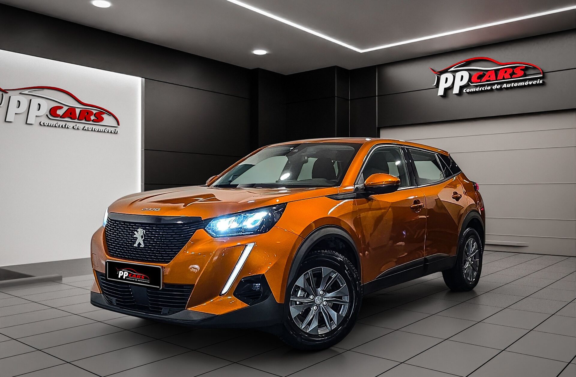 PEUGEOT 2008 1.2 PureTech Active Pack EAT8
