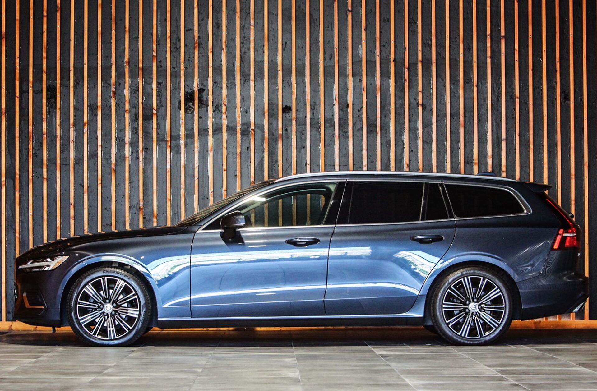 VOLVO V60 2.0 D3 Inscription Geartronic