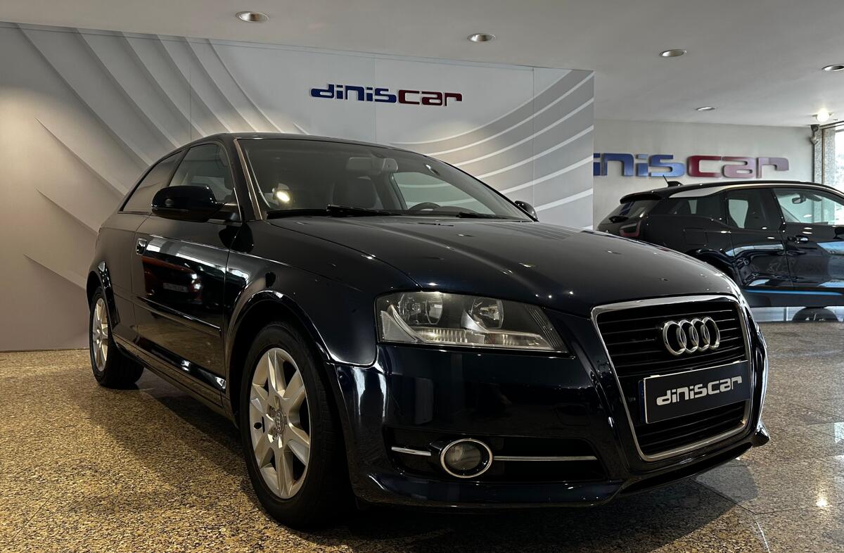 AUDI A3 1.6 TDi Attraction
