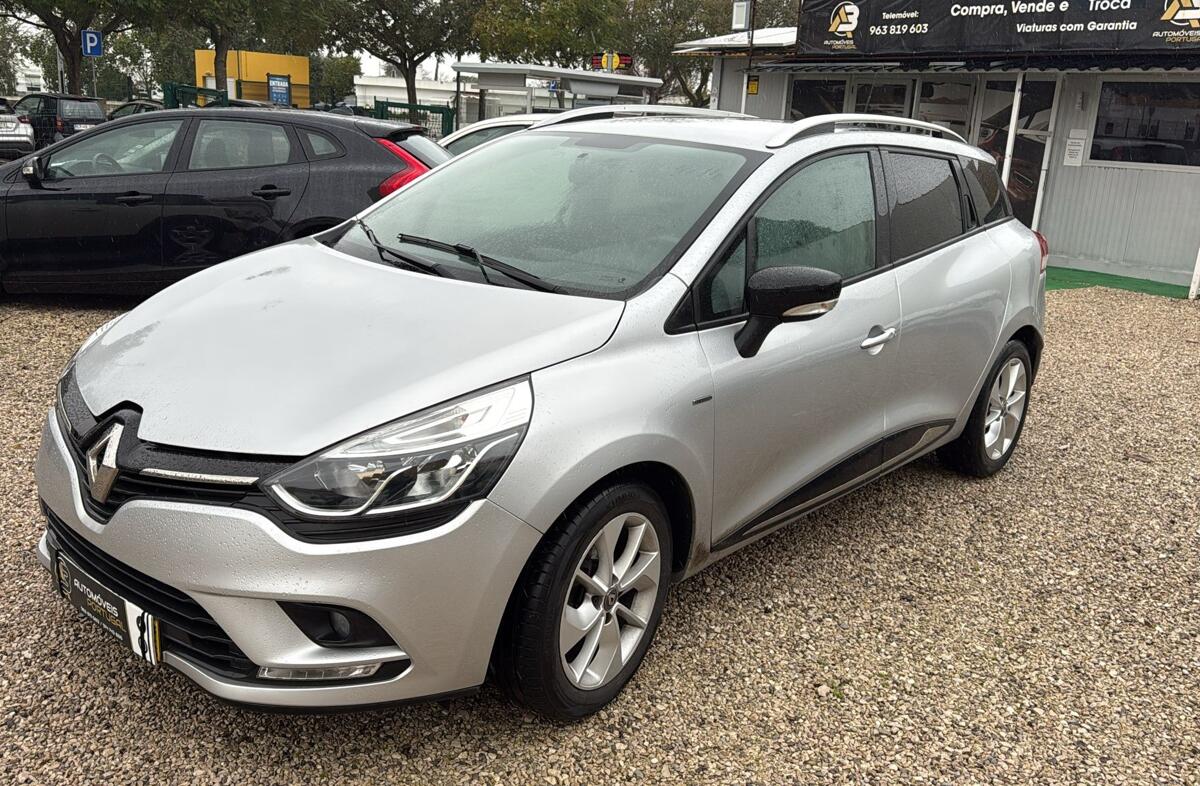 RENAULT Clio 0.9 TCe Limited