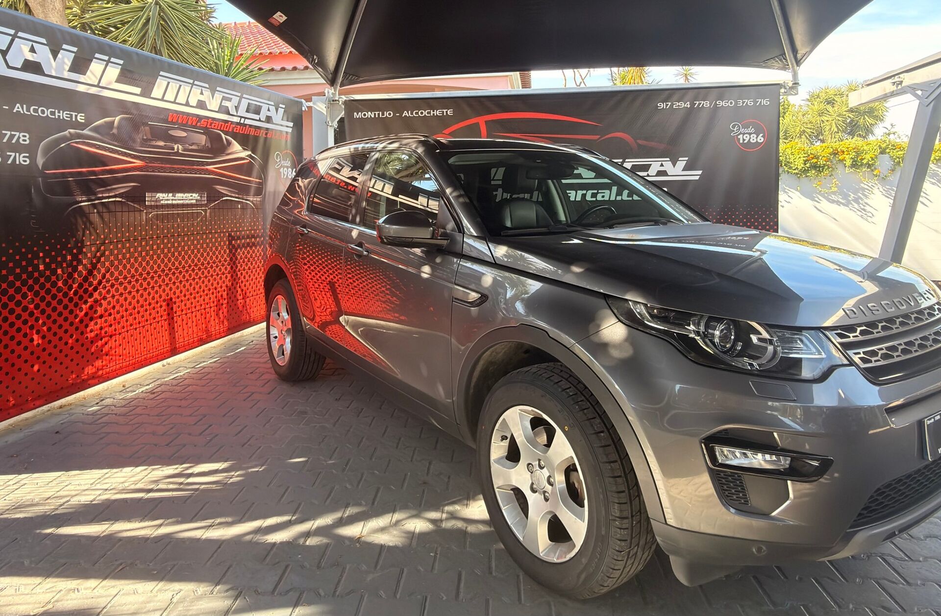 LAND ROVER Discovery S.2.0 TD4 HSE Luxury