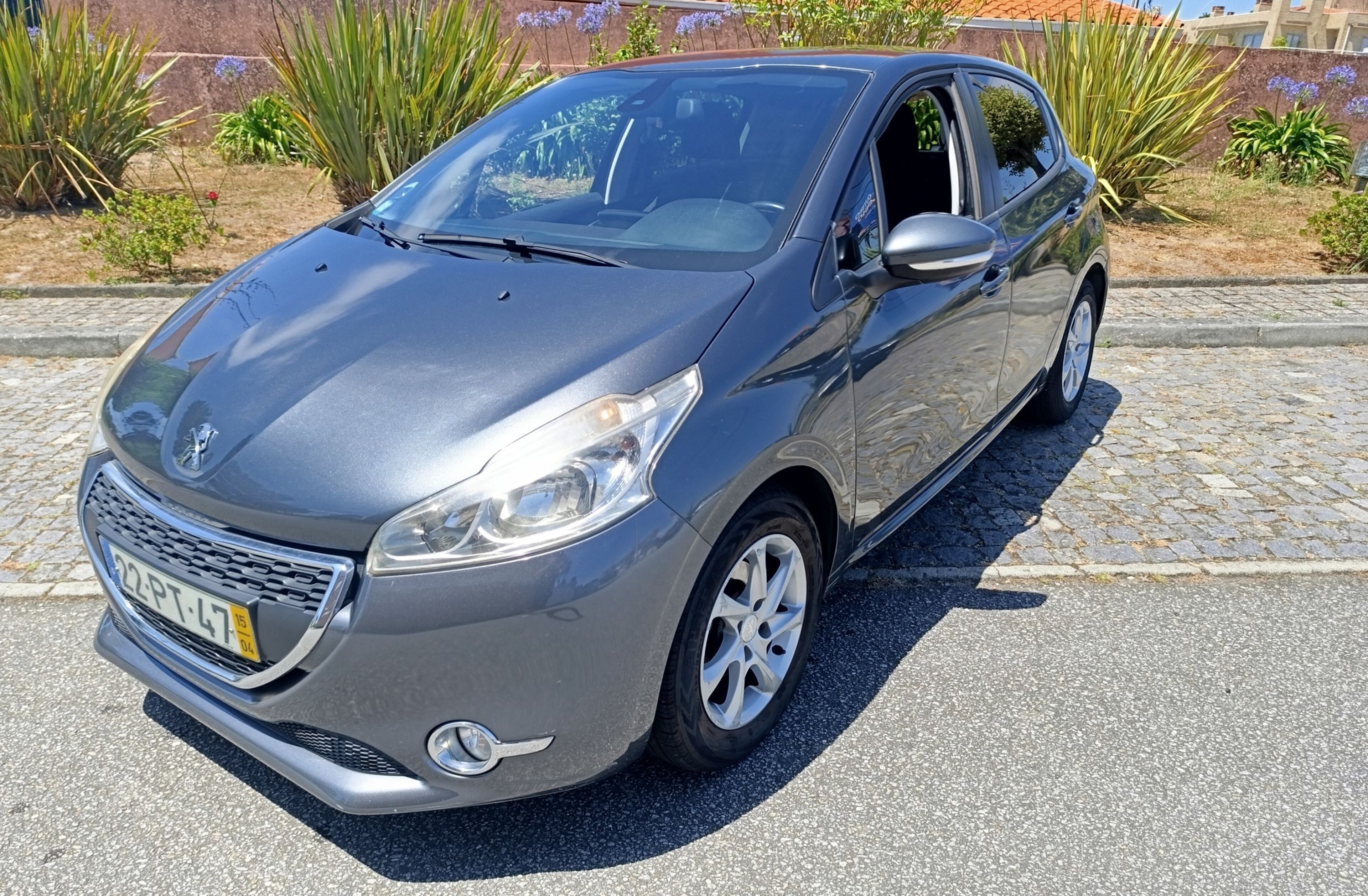 PEUGEOT 208 1.2 VTi Active