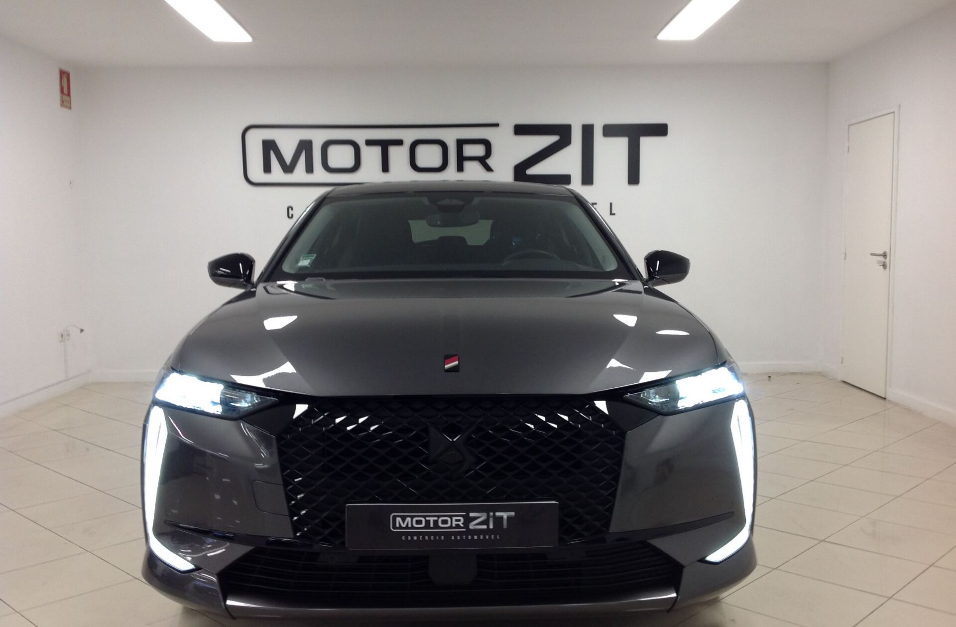 DS DS 4 1.2 PureTech Performance Line EAT8