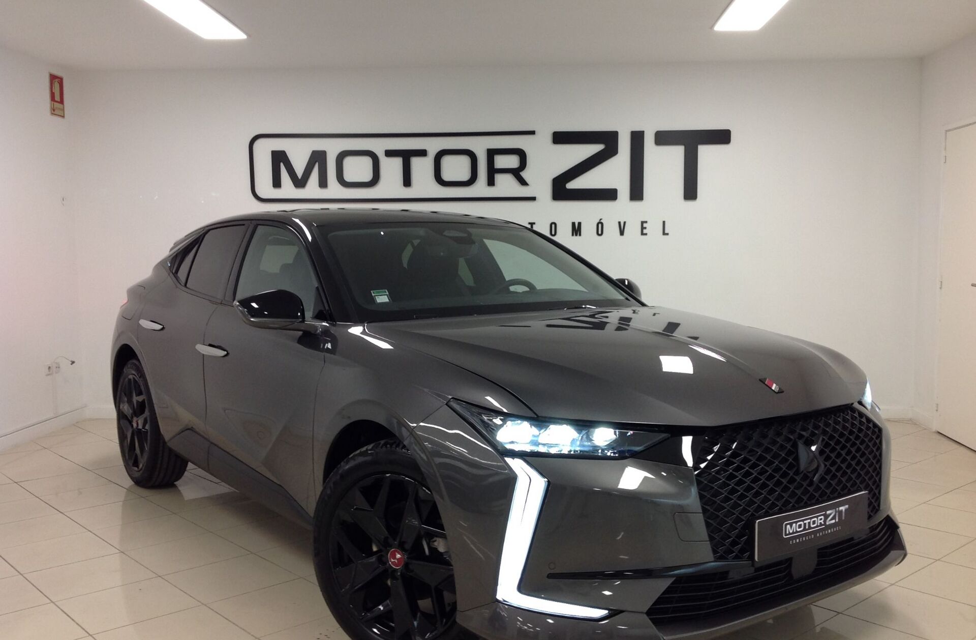 DS DS 4 1.2 PureTech Performance Line EAT8