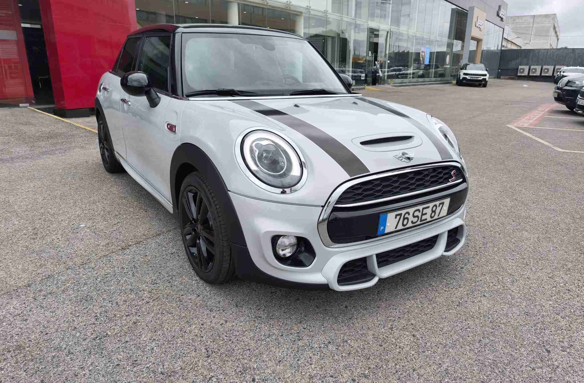 MINI Mini Cooper SD Auto Desportiva