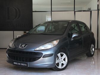 PEUGEOT 207 1.4 HDi Premium