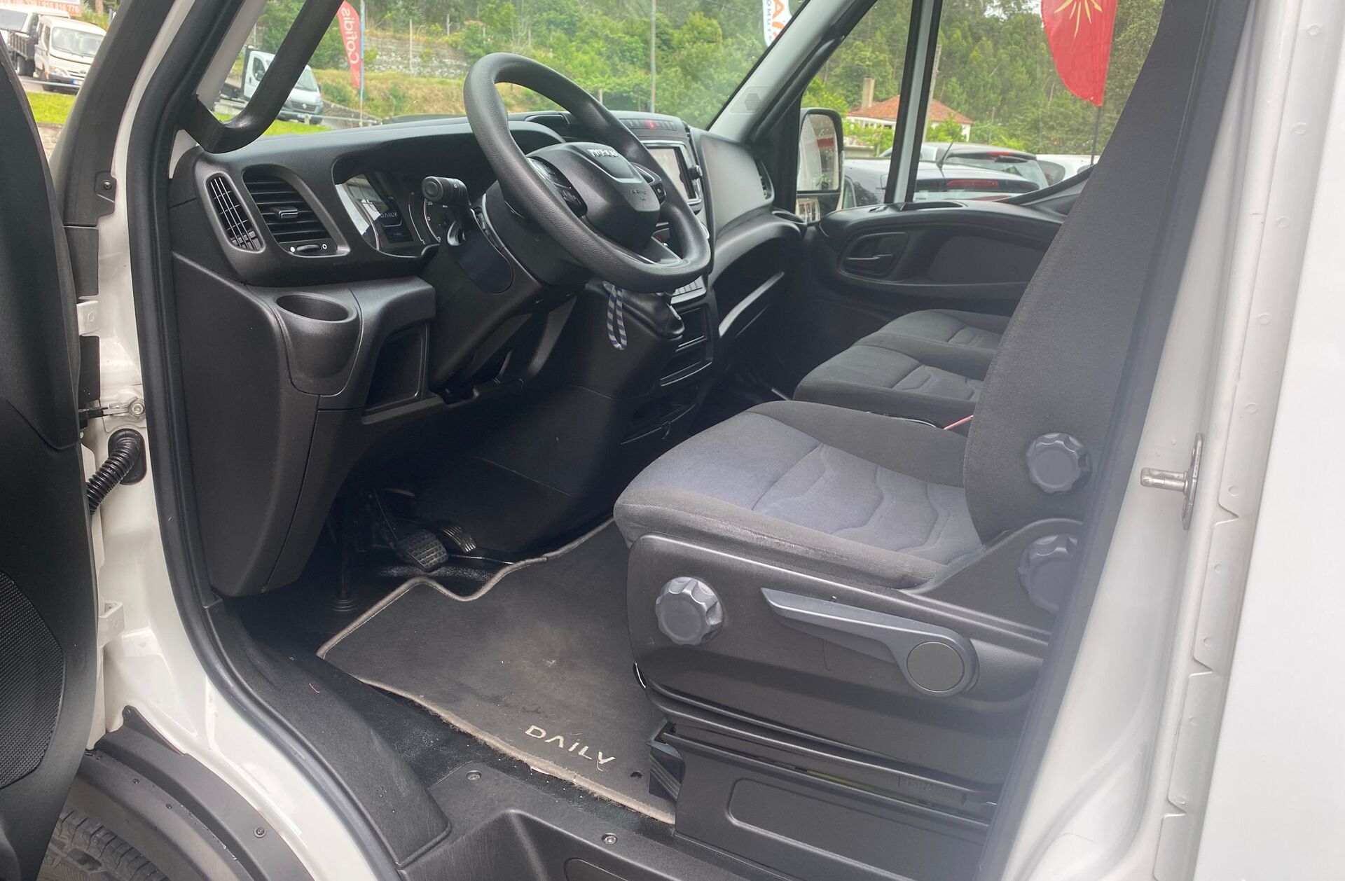 IVECO Daily 3.0 35S21V 4100 16m3