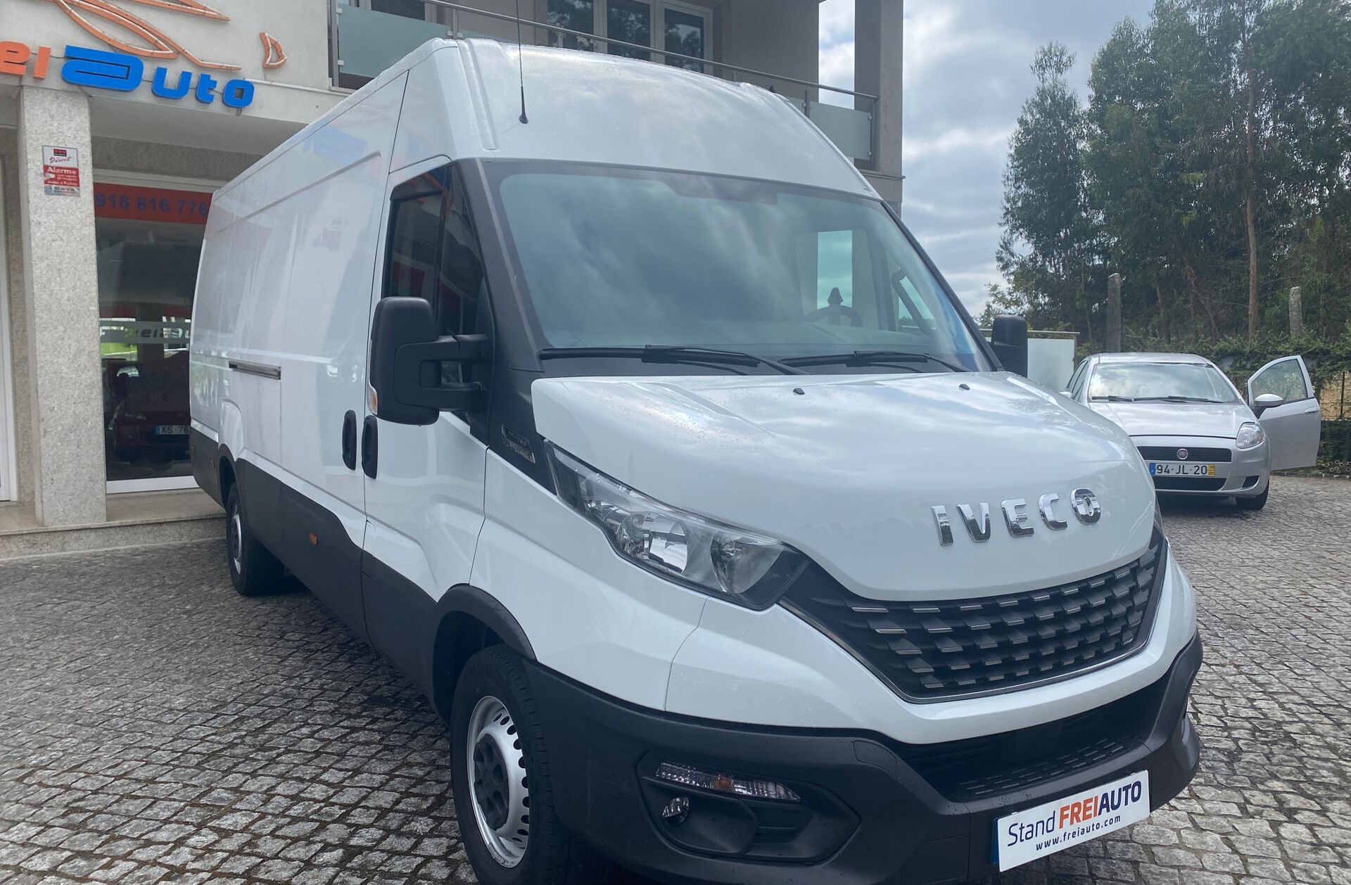 IVECO Daily 3.0 35S21V 4100 16m3