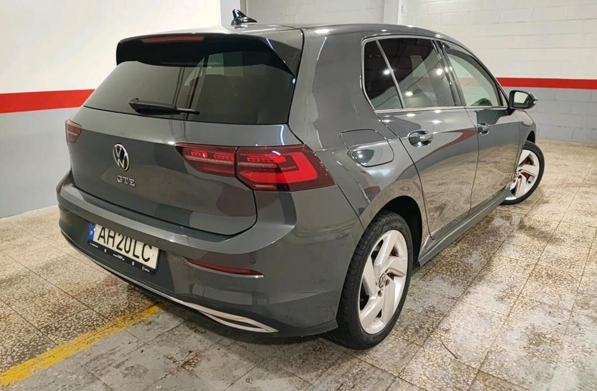 VOLKSWAGEN Golf 1.4 TSI GTE+ DSG