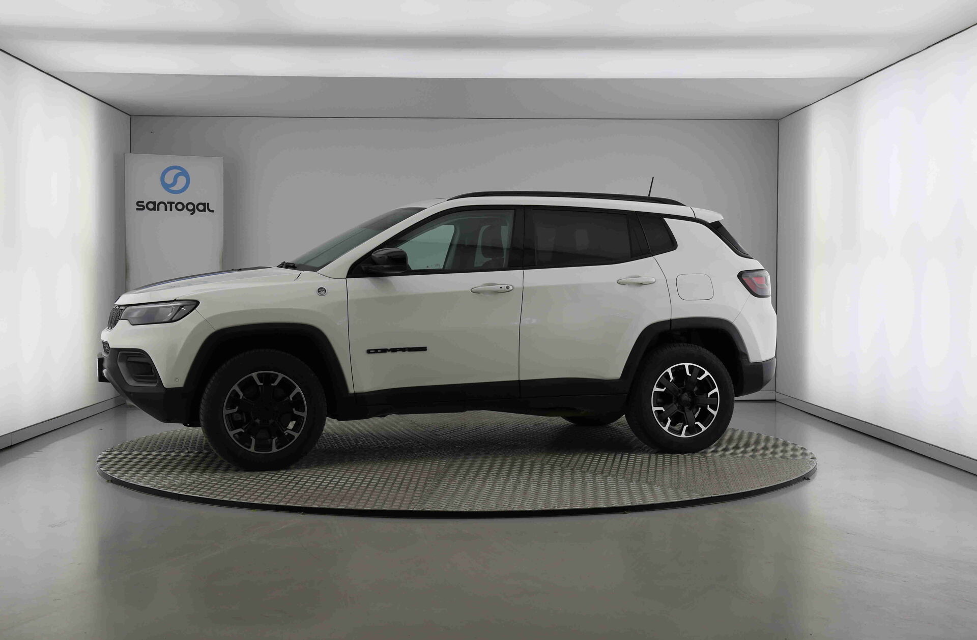 JEEP Compass 1.3 TG 4Xe Trailhawk