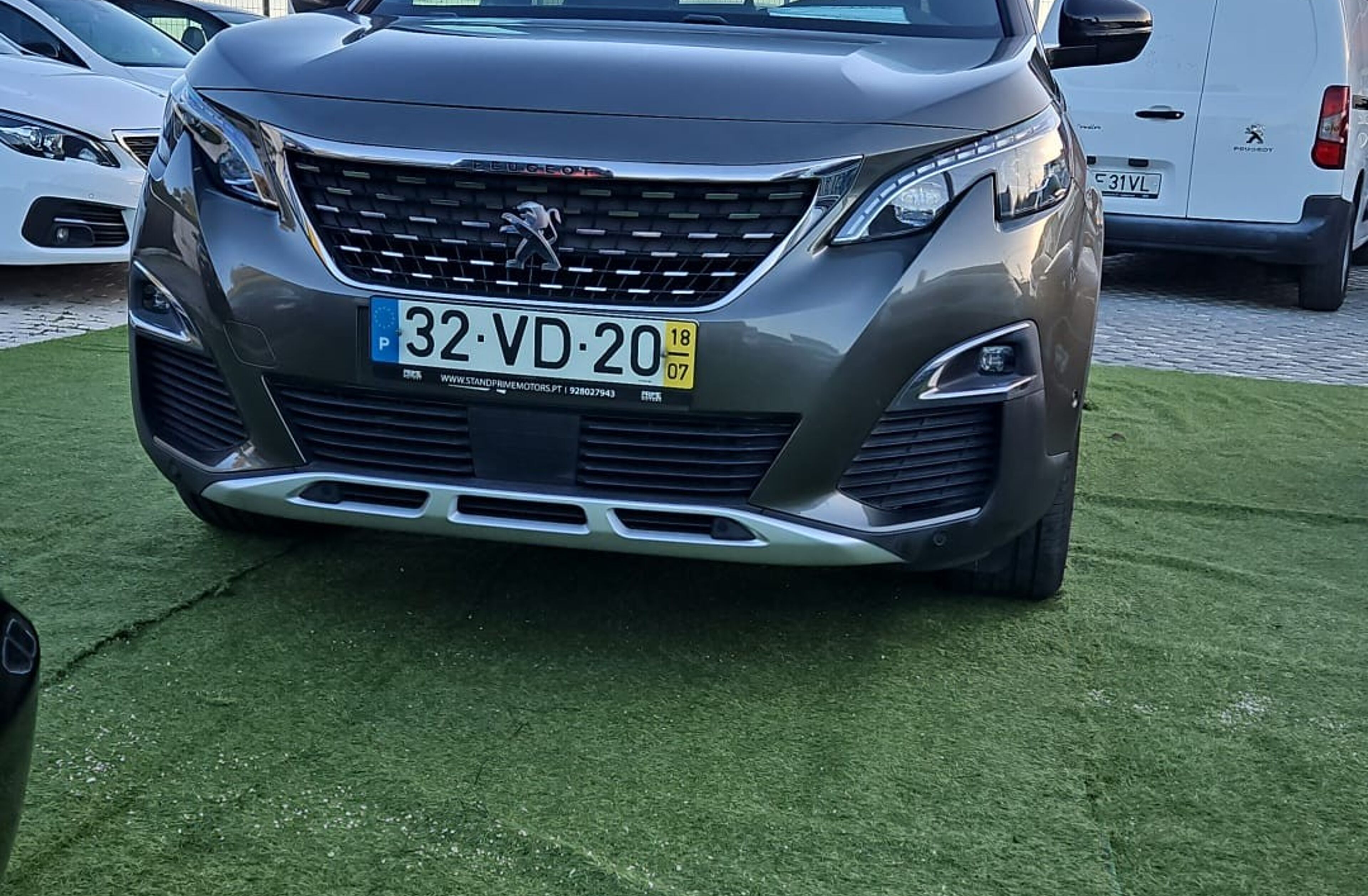 PEUGEOT 3008 1.2 PureTech GT Line