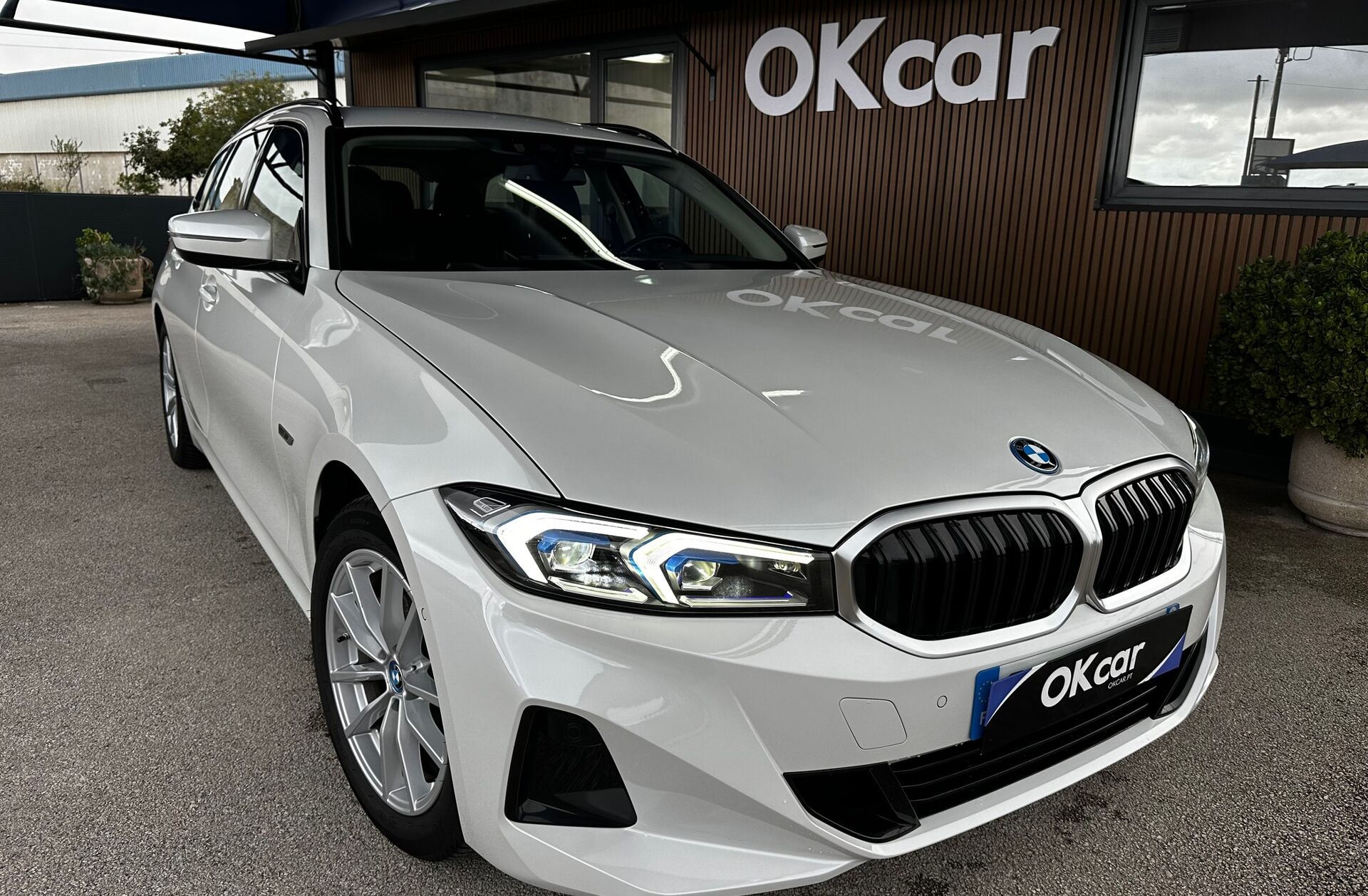 BMW Serie-3 320 e Touring Line Luxury Auto