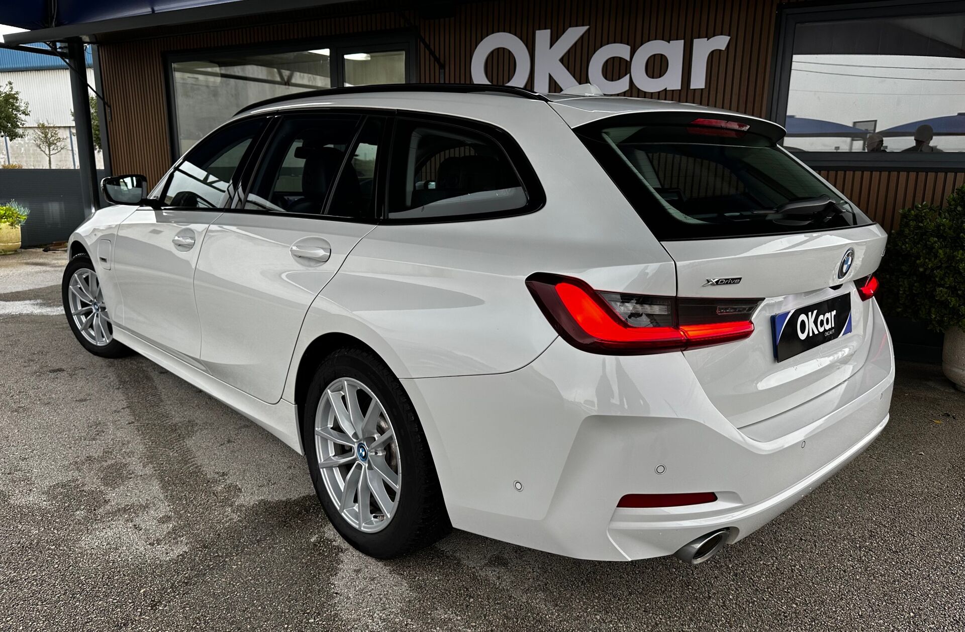 BMW Serie-3 320 e Touring Line Luxury Auto