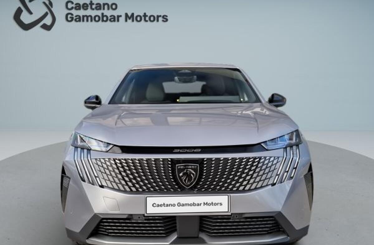 PEUGEOT 3008 e- 73 kWh Allure