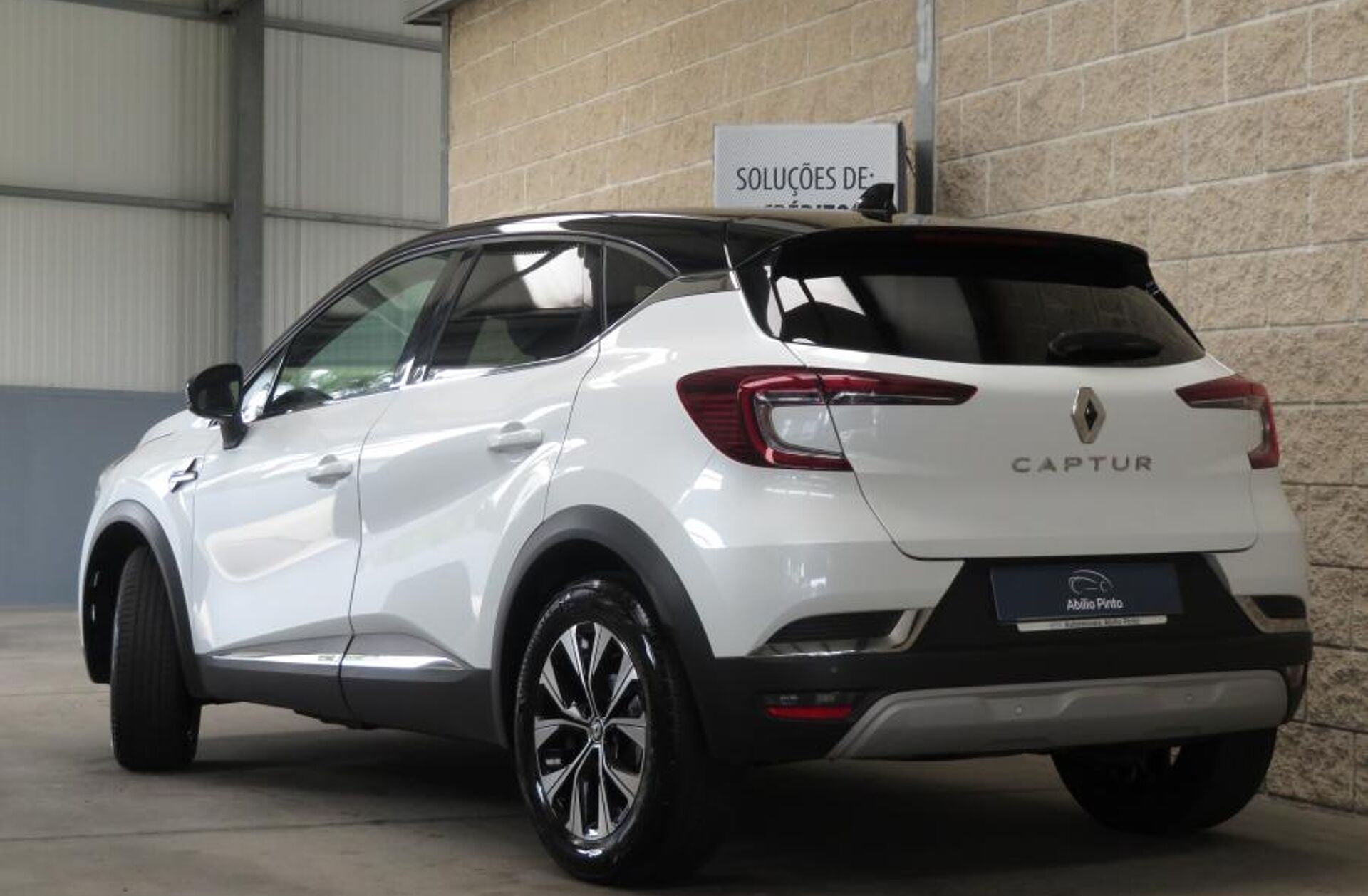 RENAULT Captur 1.0 TCe Techno Bi-Fuel