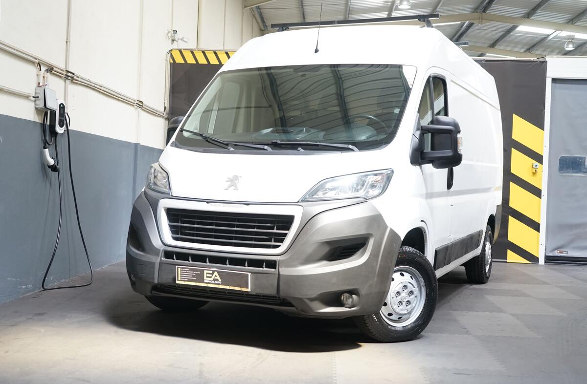 PEUGEOT Boxer 2.0 BlueHDi 330 L1H1 Pro