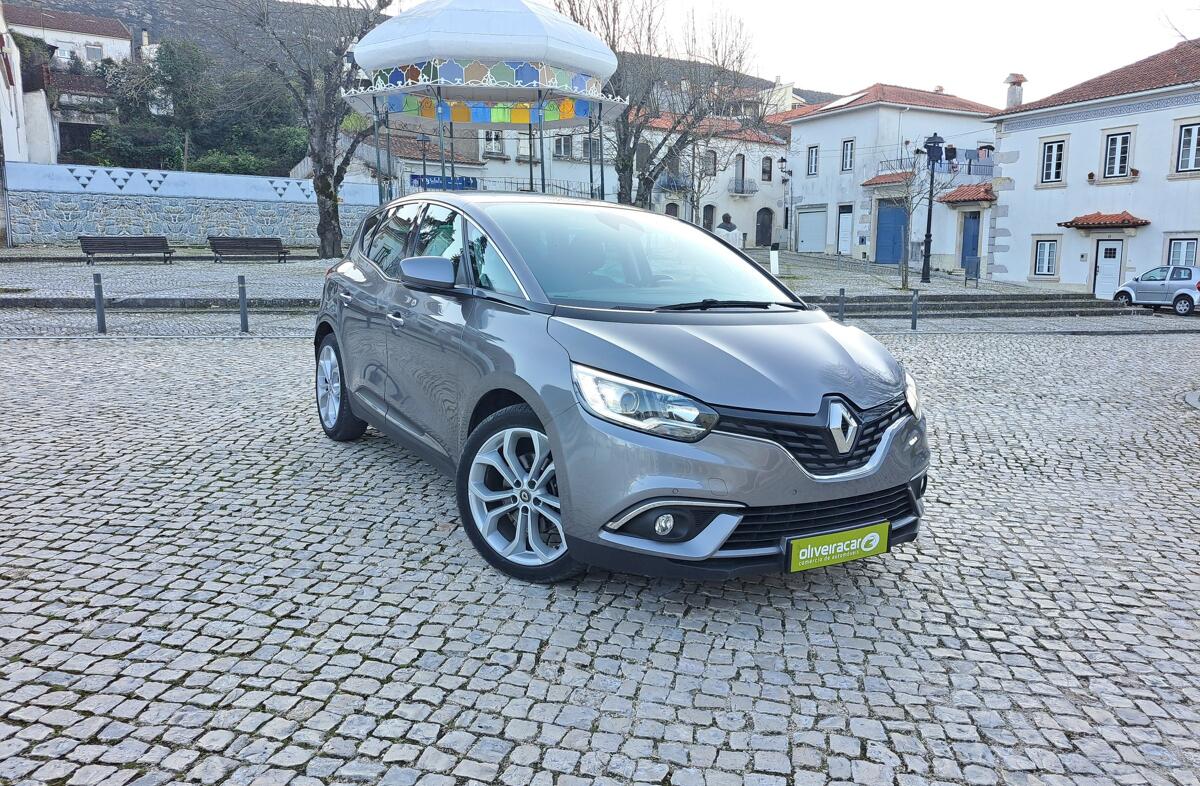 RENAULT Scénic G. 1.5 dCi Intens EDC SS