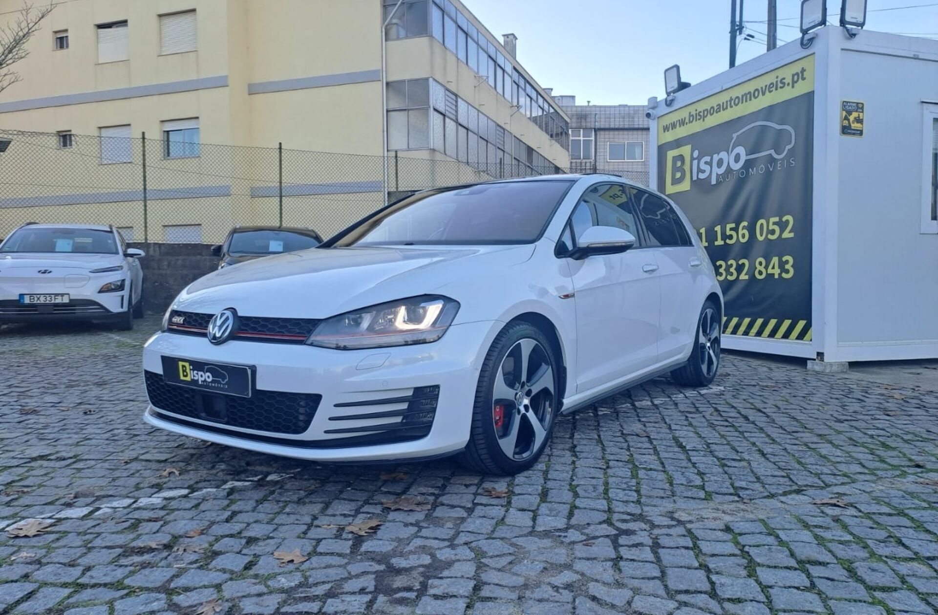 VOLKSWAGEN Golf 2.0 TSi GTi DSG Performance
