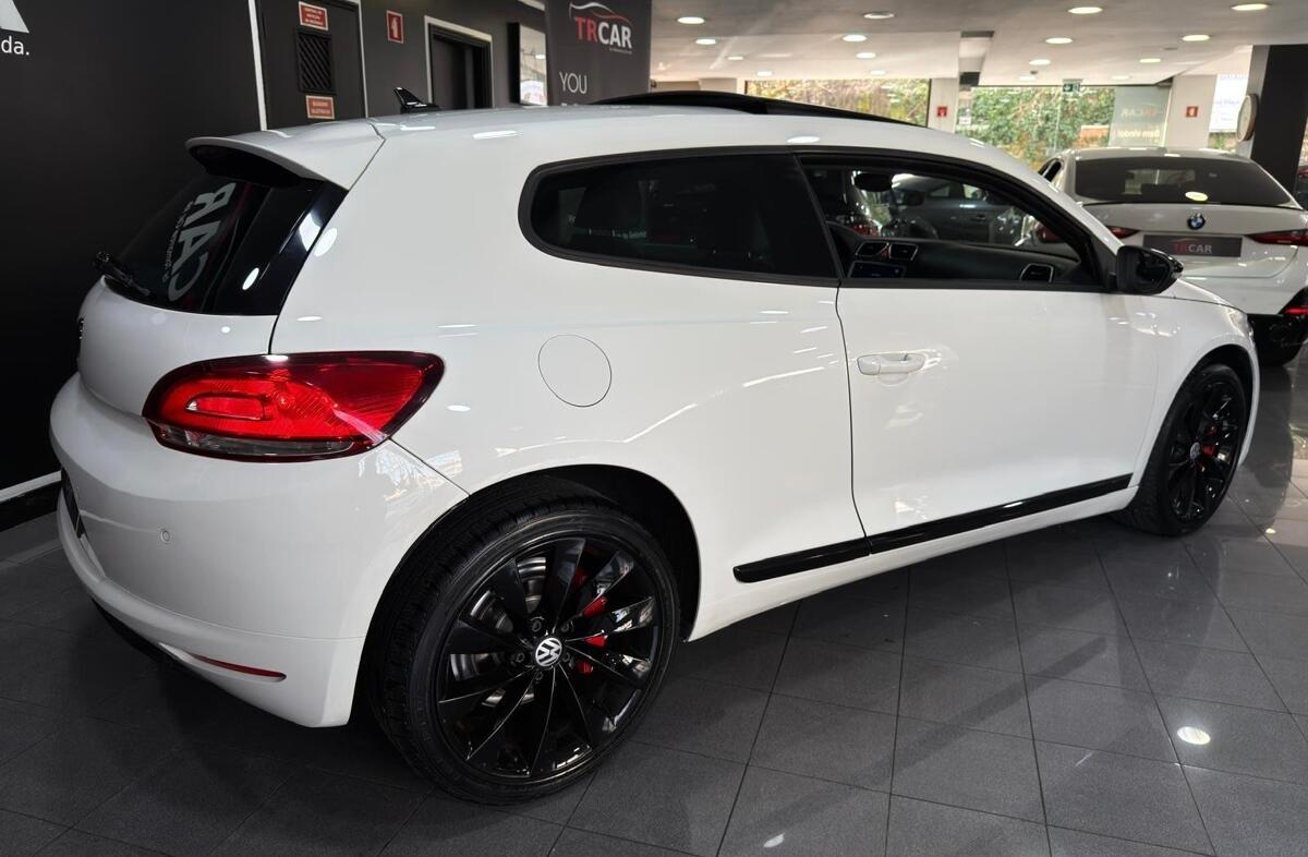 VOLKSWAGEN Scirocco 1.4 TSi DSG