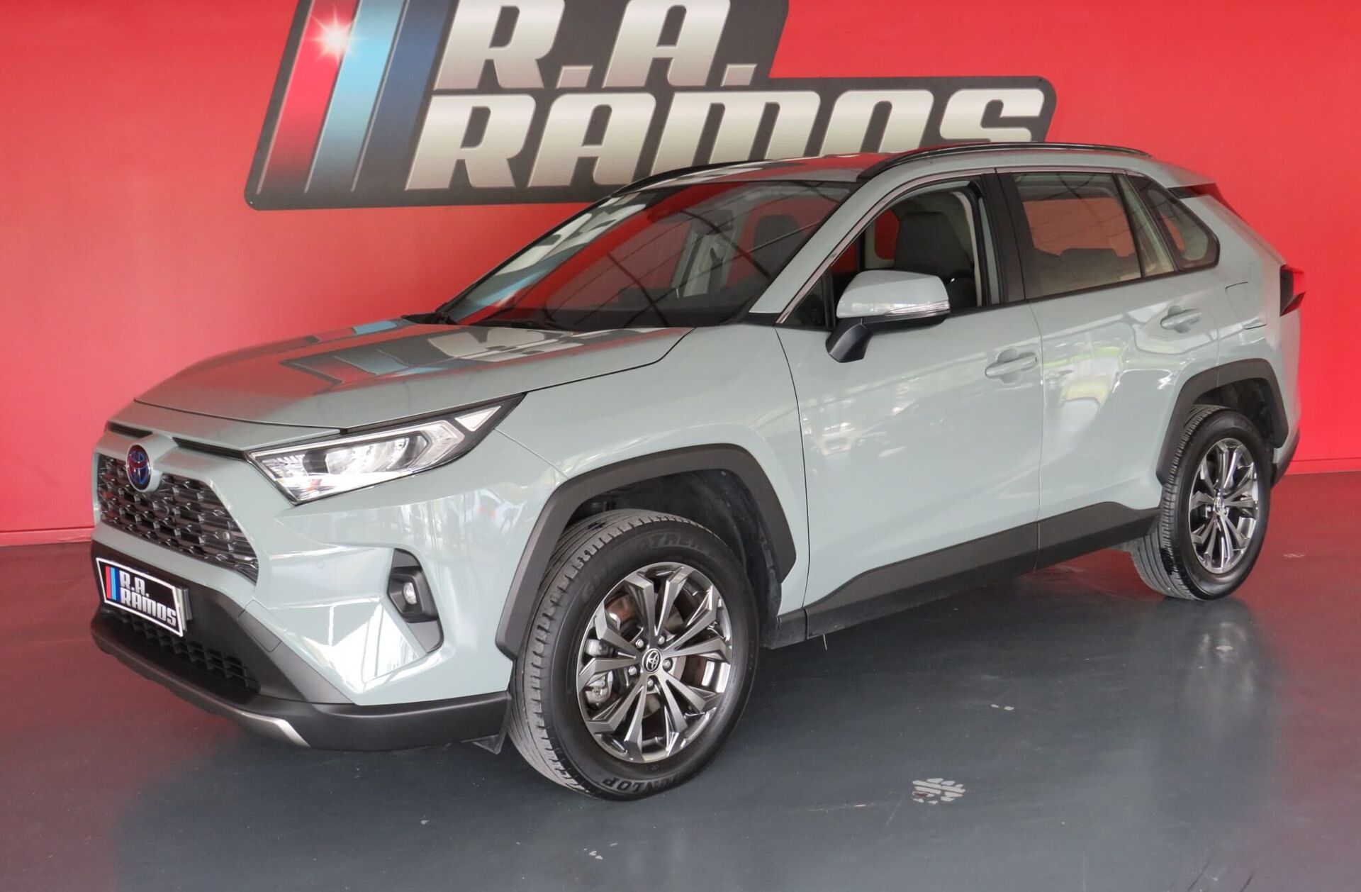 TOYOTA RAV 4 2.5 HDF Exclusive