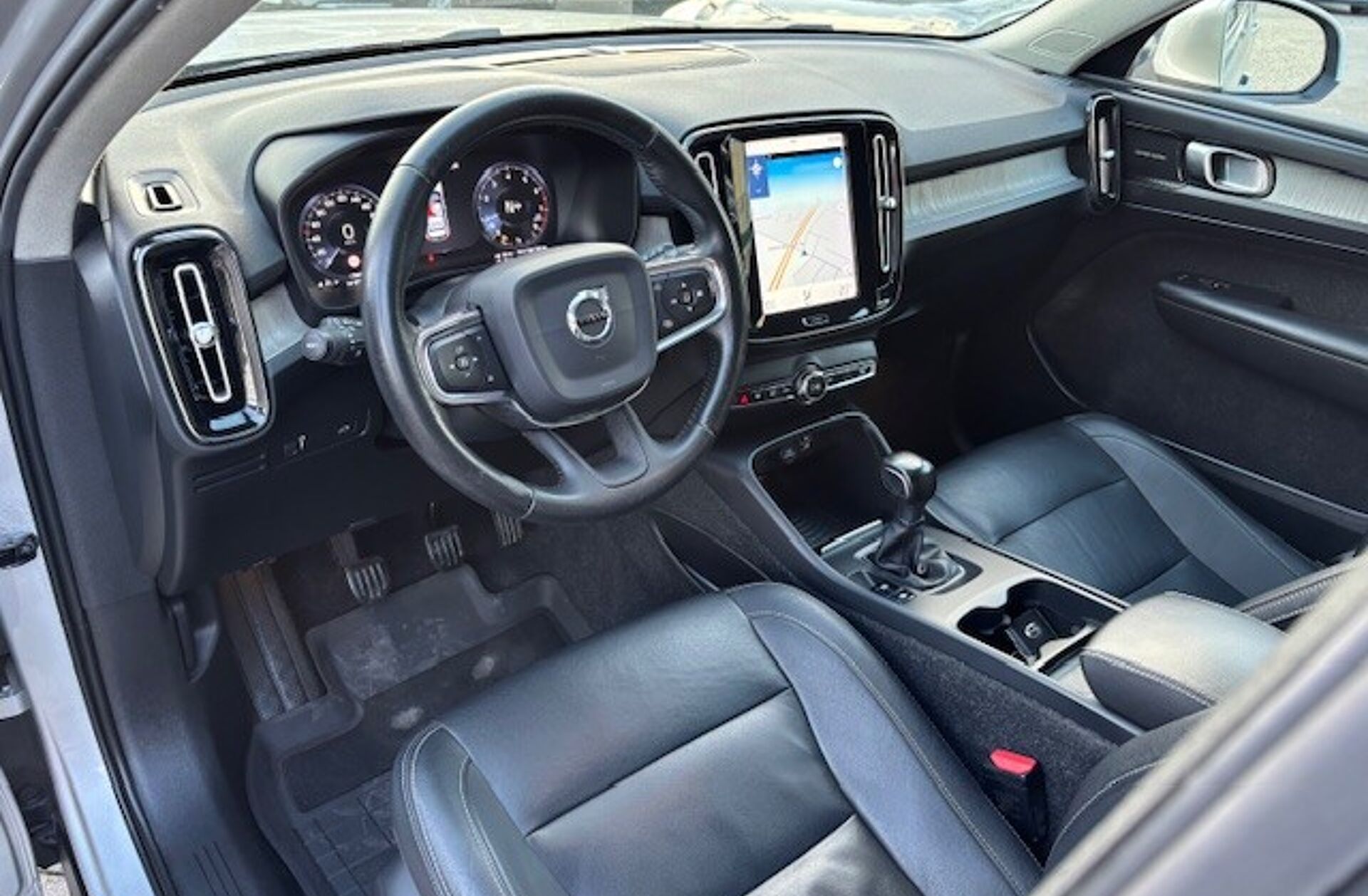 VOLVO XC40 1.5 T3 Inscription Tech Edition