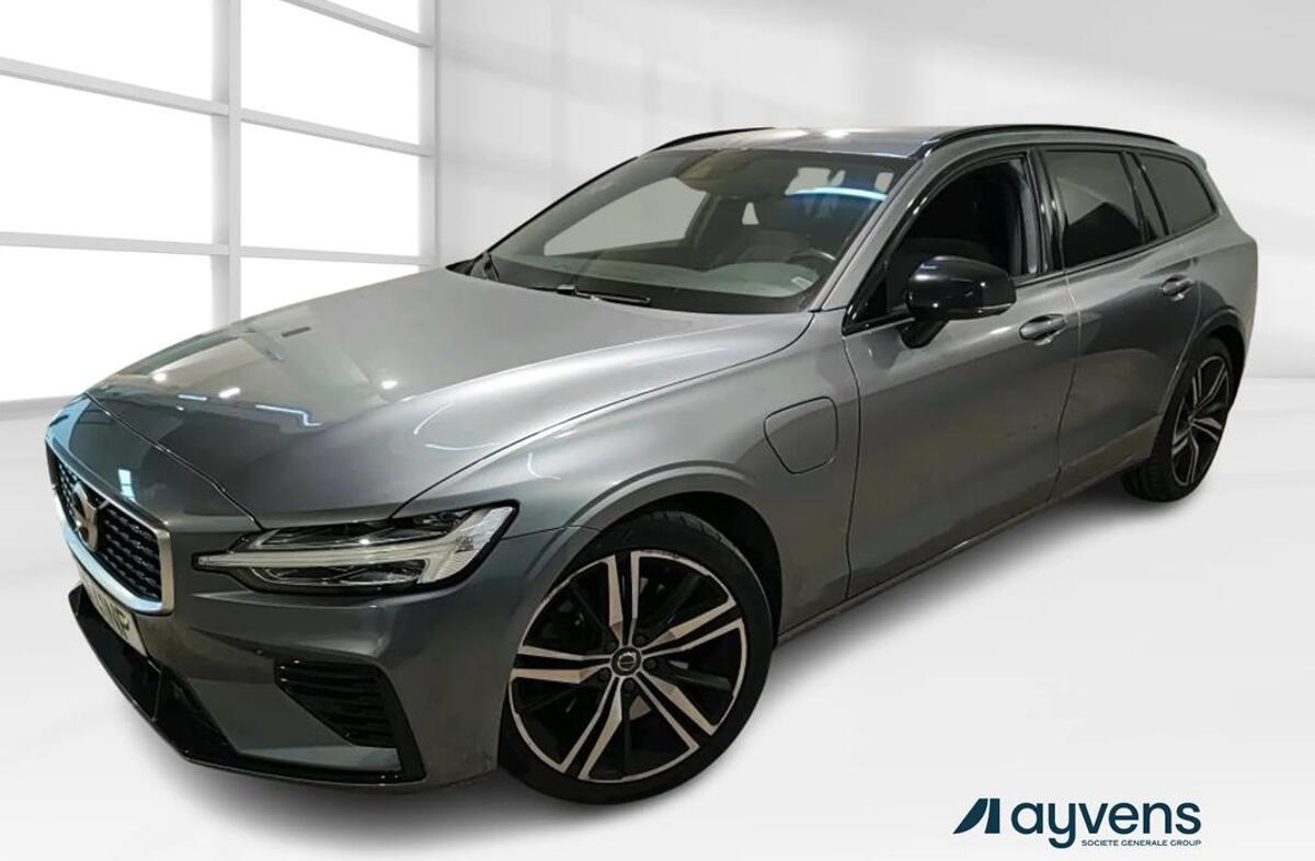 VOLVO V60 2.0 T8 AWD TE R-Design