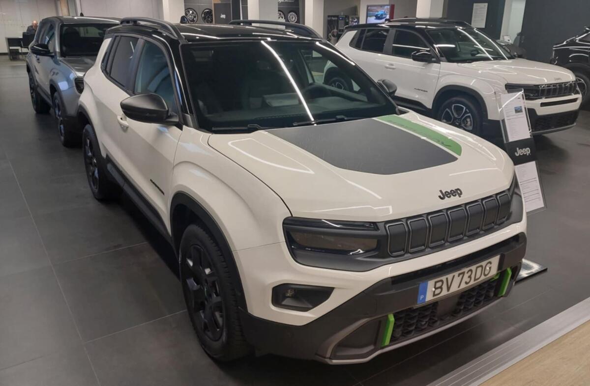 JEEP Avenger 1.2 4xe Hybrid eAWD Overland