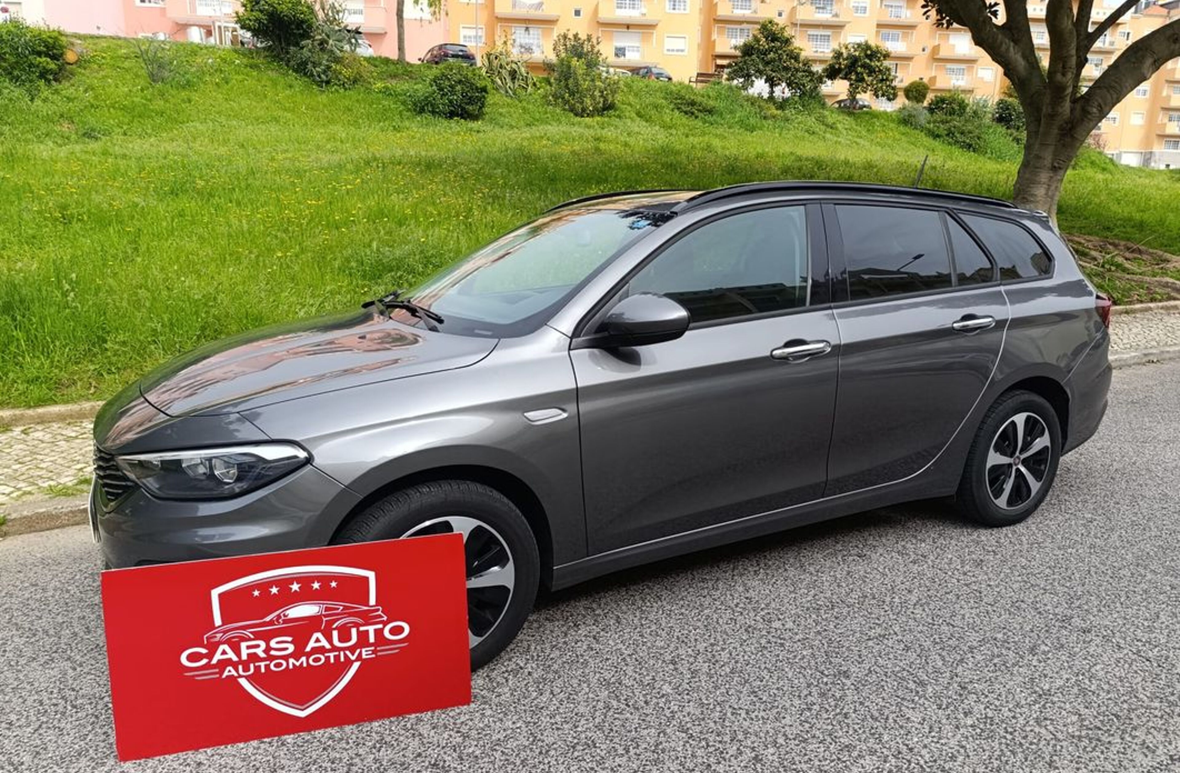 FIAT Tipo 1.6 M-Jet Lounge J17