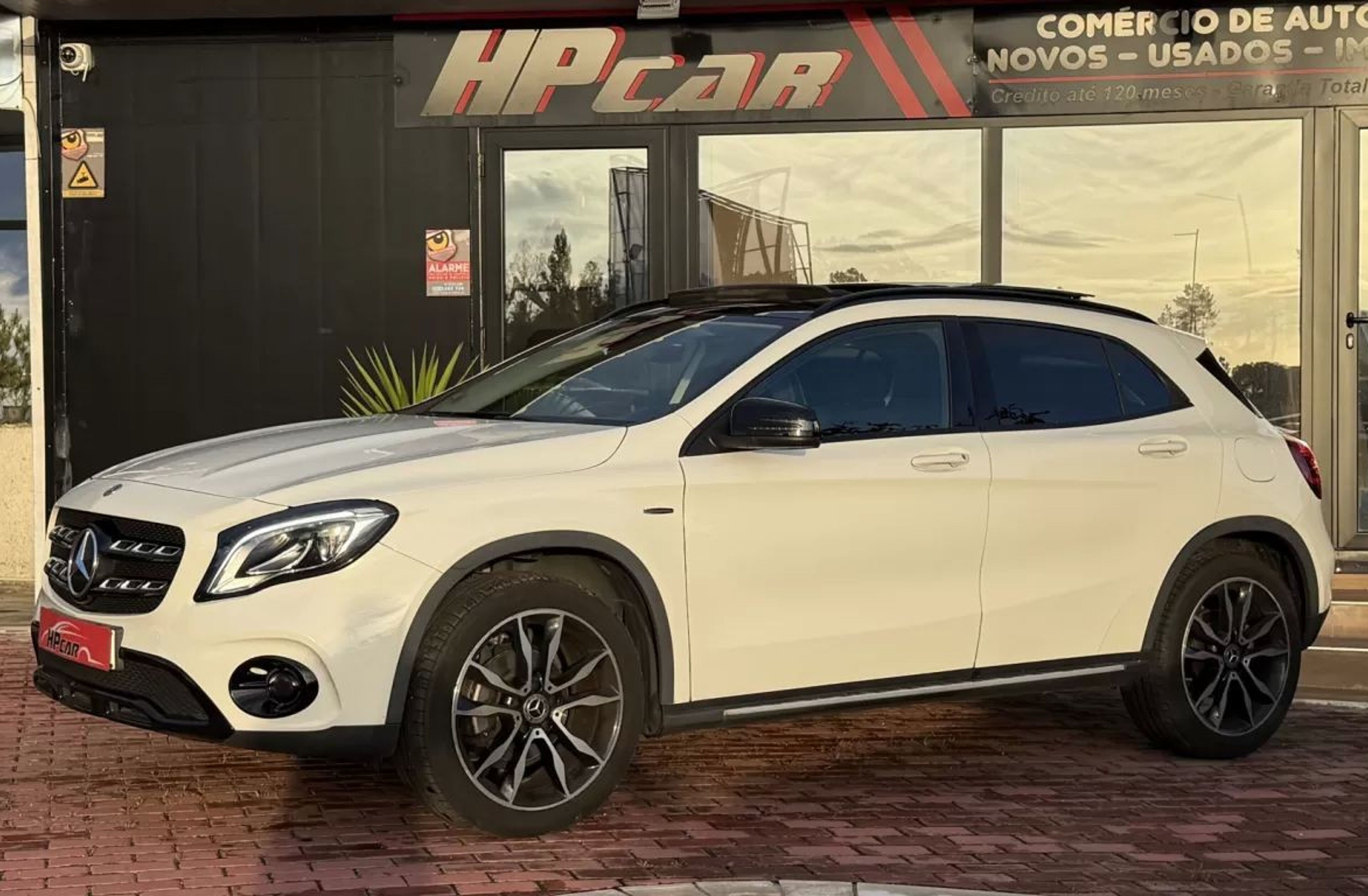 MERCEDES Classe GLA GLA 200 d AMG Line Aut.