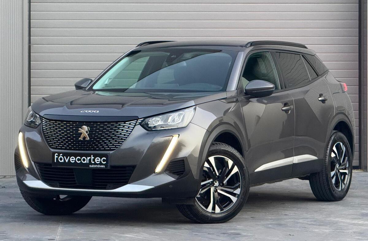 PEUGEOT 2008 1.2 PureTech Allure EAT8