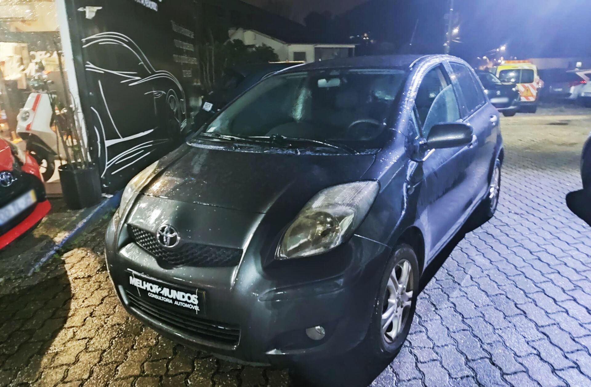 TOYOTA Yaris 1.0 VVT-i