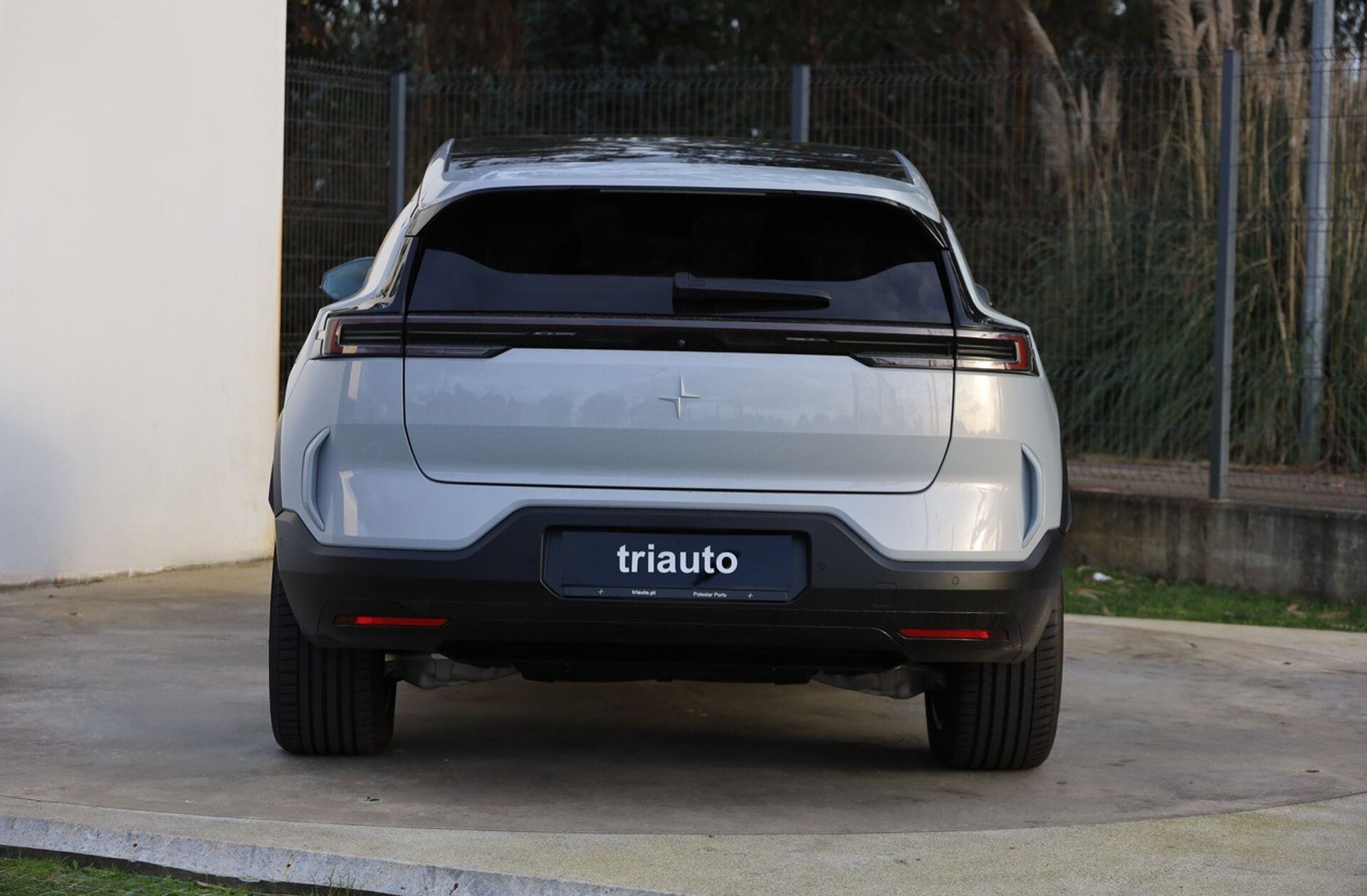 POLESTAR 3 Long Range 111 kWh AWD Plus Pilot