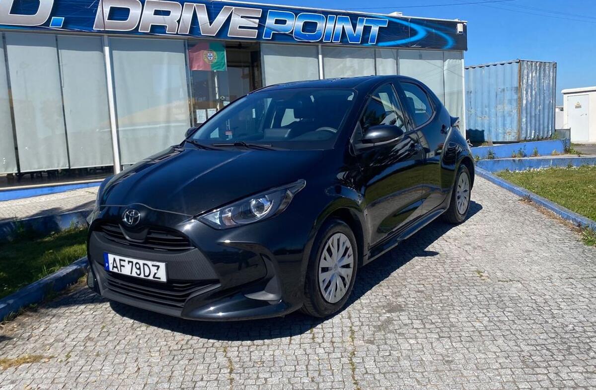 TOYOTA Yaris 1.0 VVT-i Comfort