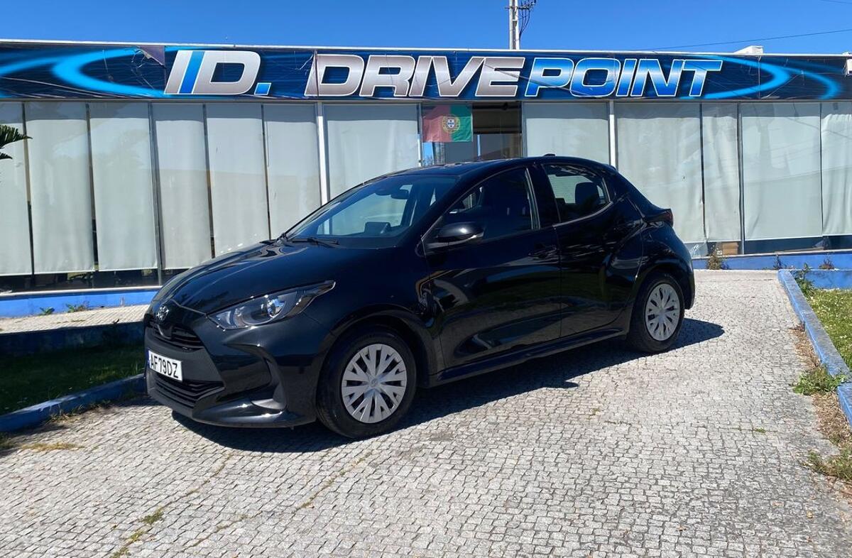TOYOTA Yaris 1.0 VVT-i Comfort