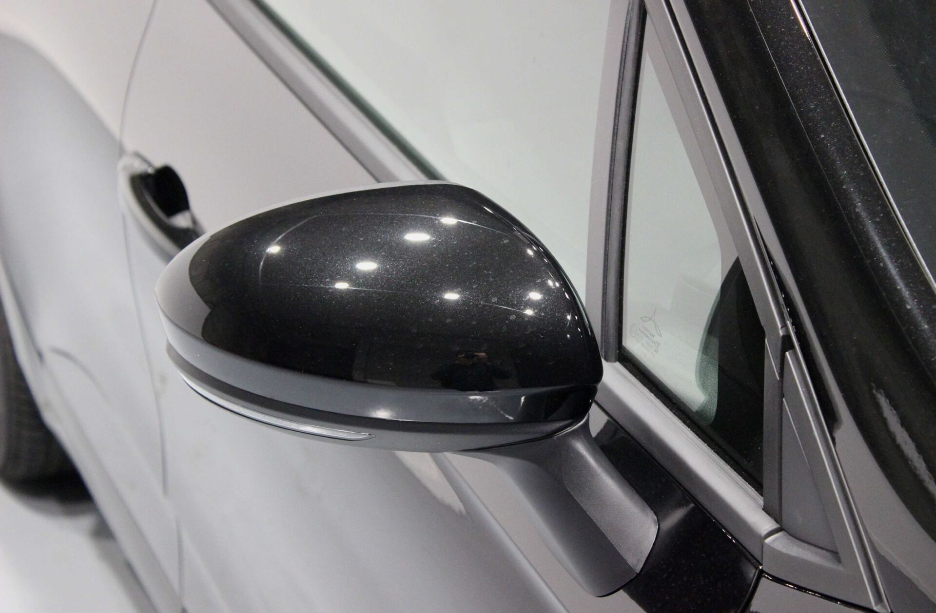 MITSUBISHI Colt 1.0 MPI-T Kaiteki Bi-Fuel